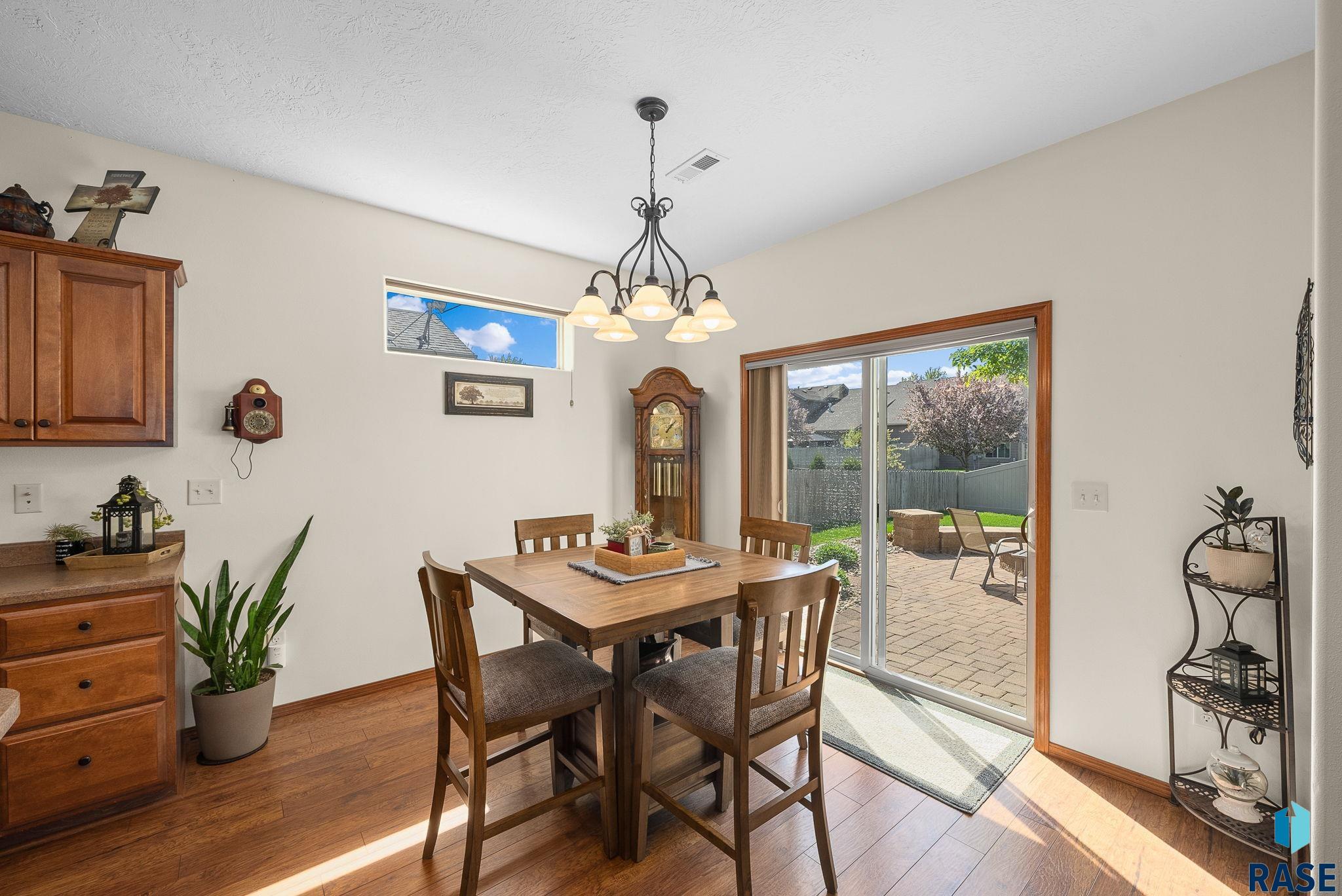 2711 E Buckingham St Street, Sioux Falls, South Dakota image 7
