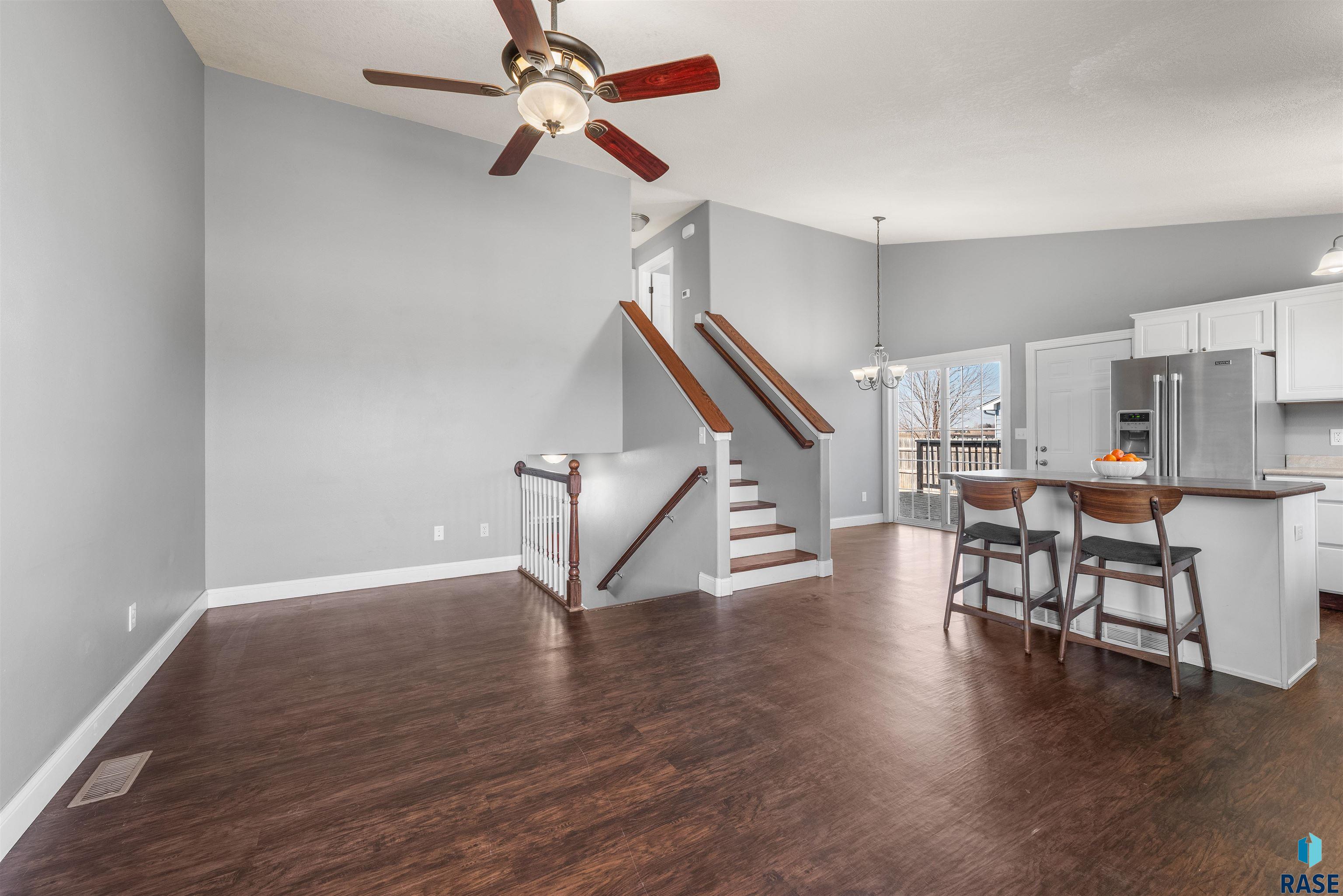 409 Almond Ave Avenue, Harrisburg, South Dakota image 5