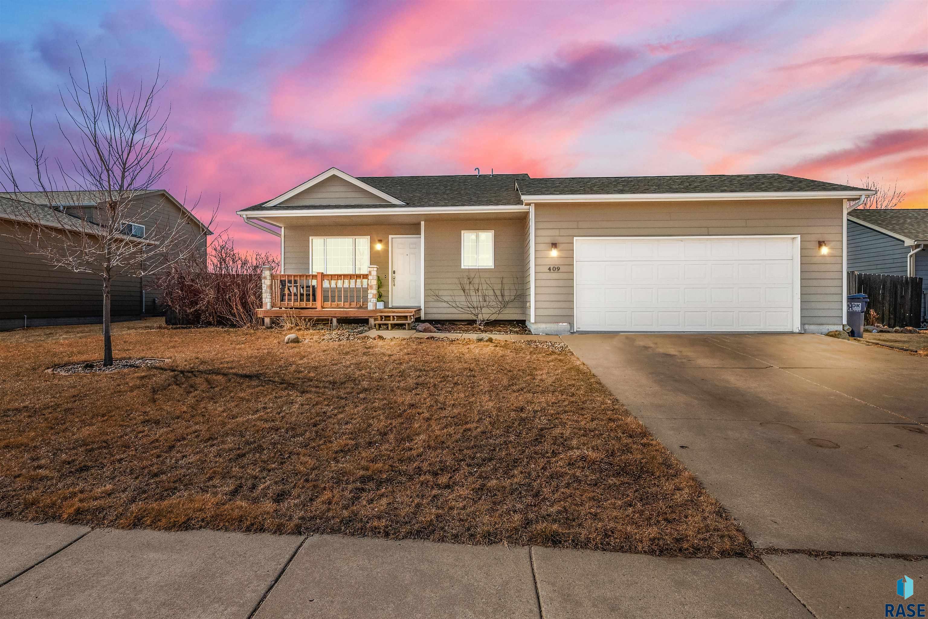 409 Almond Ave Avenue, Harrisburg, South Dakota image 1