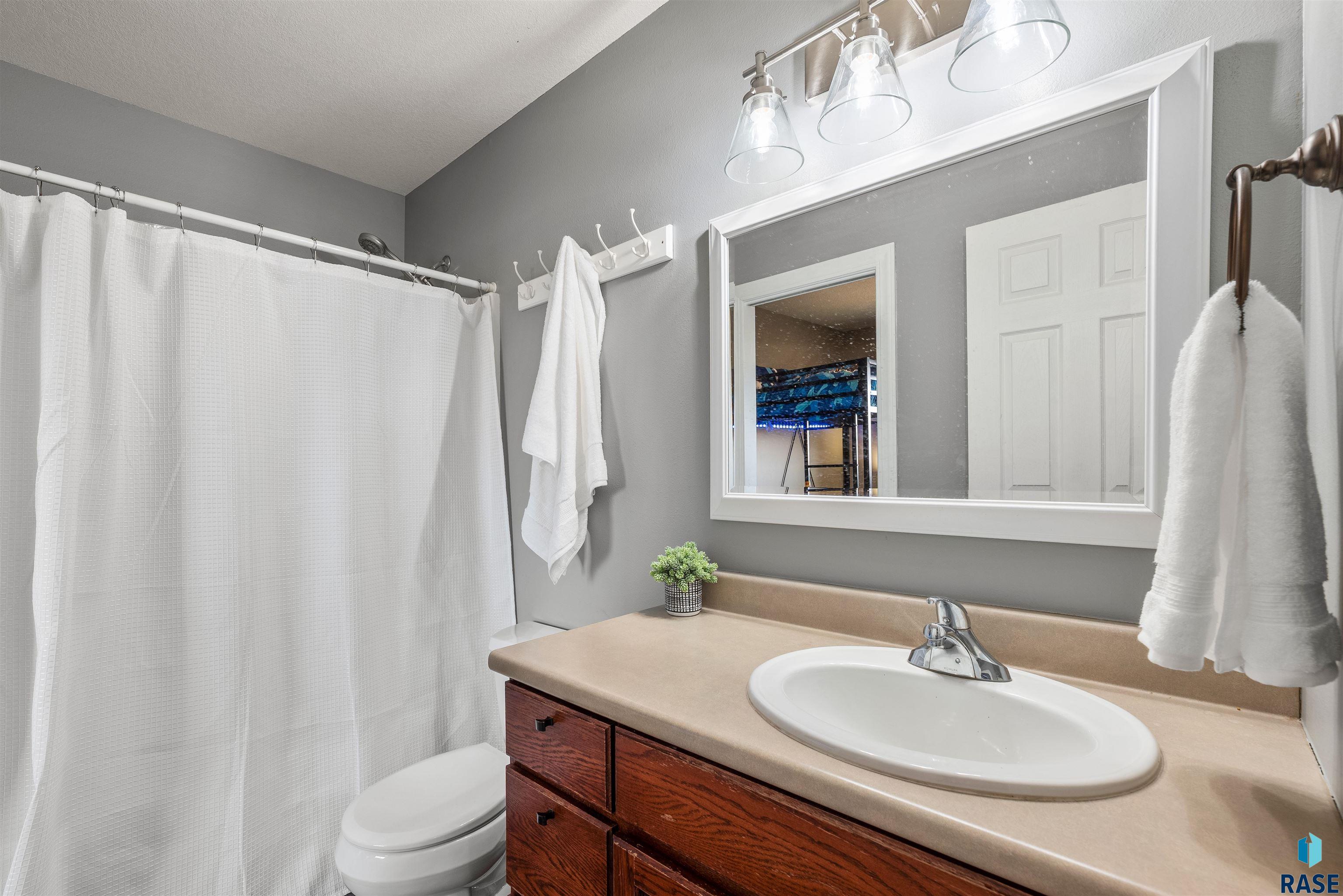 409 Almond Ave Avenue, Harrisburg, South Dakota image 16