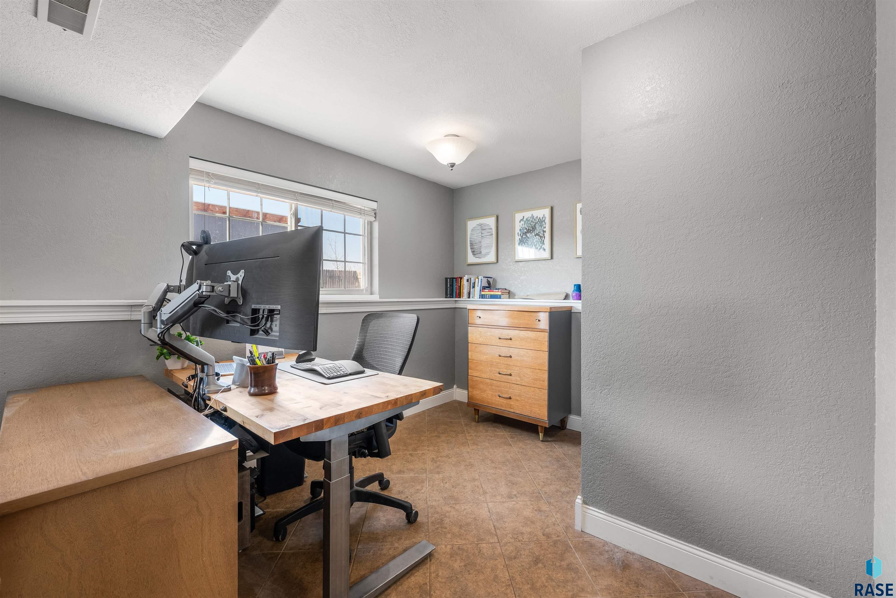 409 Almond Ave Avenue, Harrisburg, South Dakota image 21