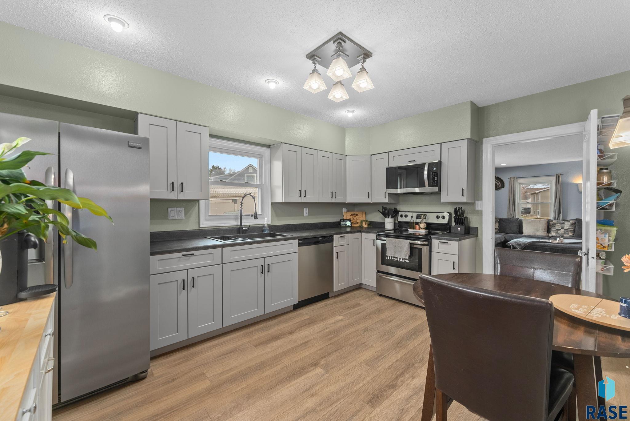 816 E Presentation St Street, Sioux Falls, South Dakota image 31