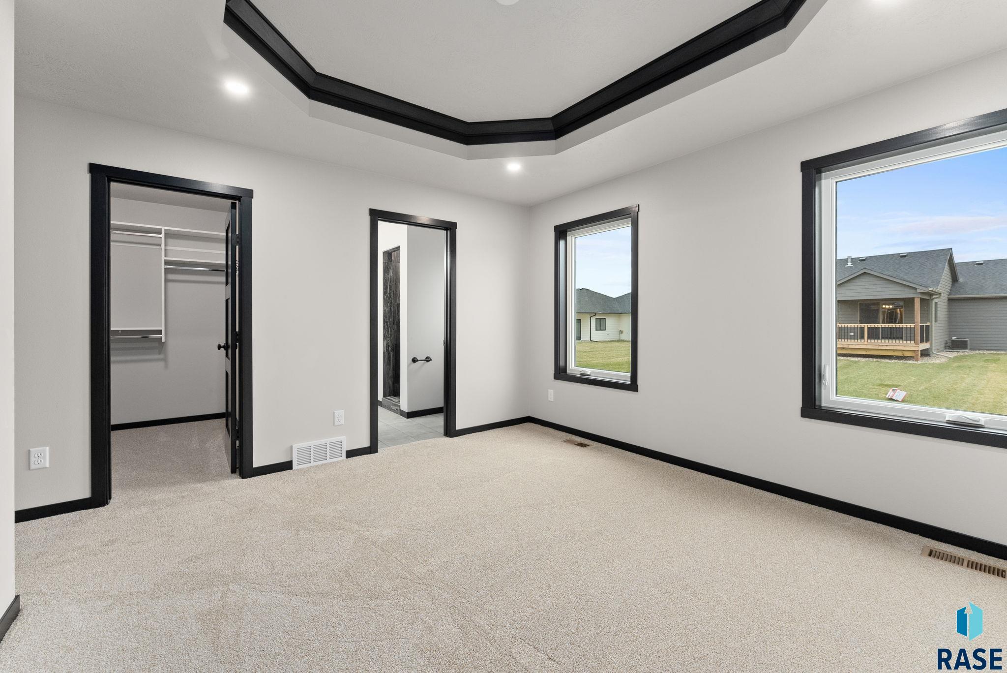 Sioux Falls, South Dakota 57108, United States, 3 Bedrooms Bedrooms, ,3 BathroomsBathrooms,Residential,Active,156532