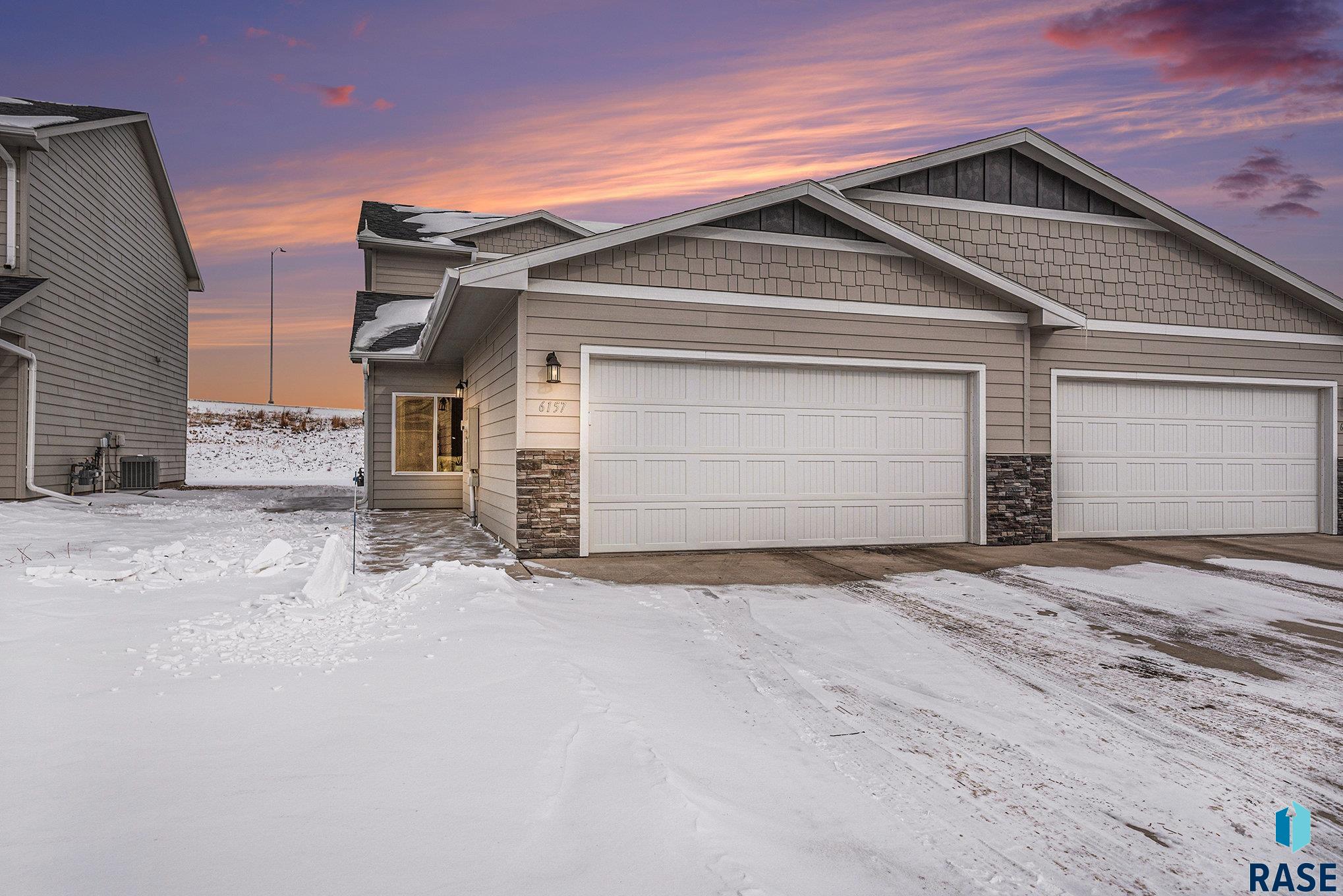 6157 S Alki Pl Place, Sioux Falls, New Jersey image 1