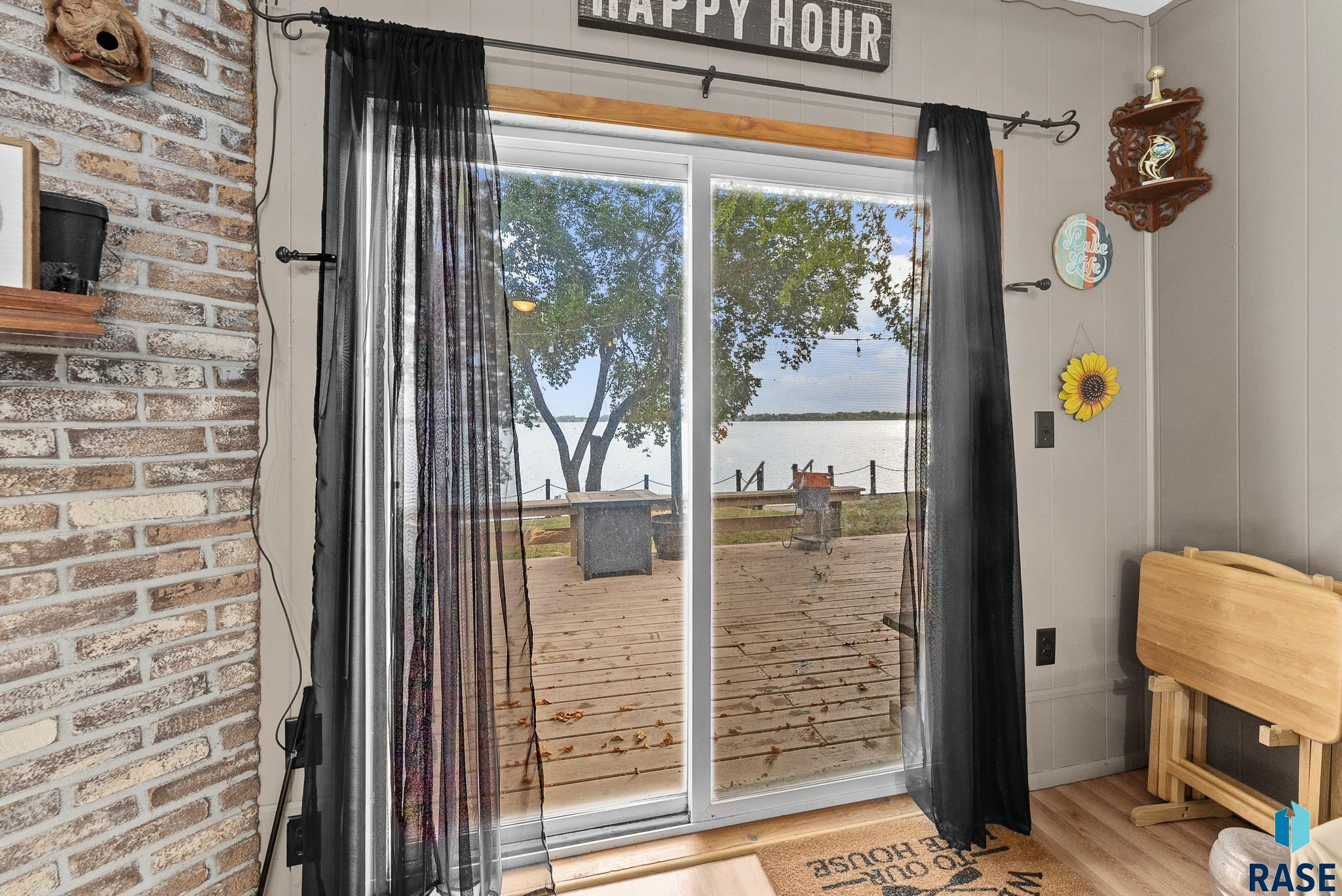6519 Hares Dr Drive, Wentworth, South Dakota image 9