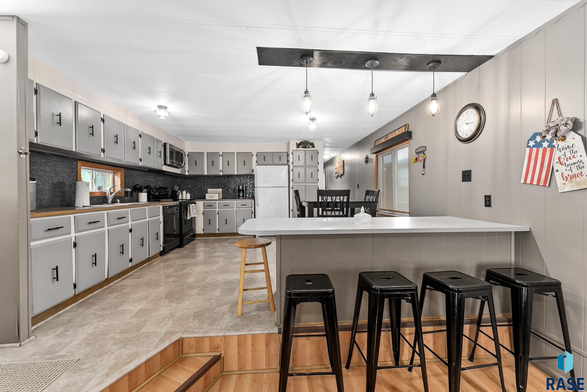 6519 Hares Dr Drive, Wentworth, South Dakota image 13