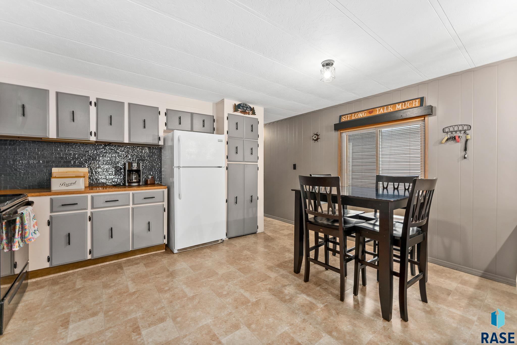 6519 Hares Dr Drive, Wentworth, South Dakota image 16