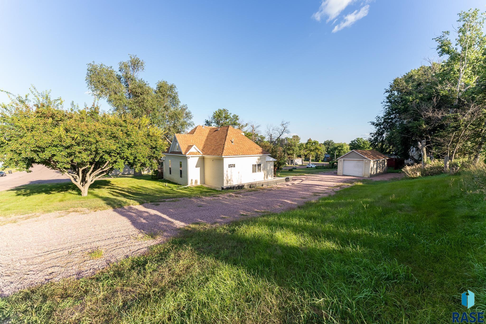 101 S Church Ave Avenue, Montrose, South Dakota image 35