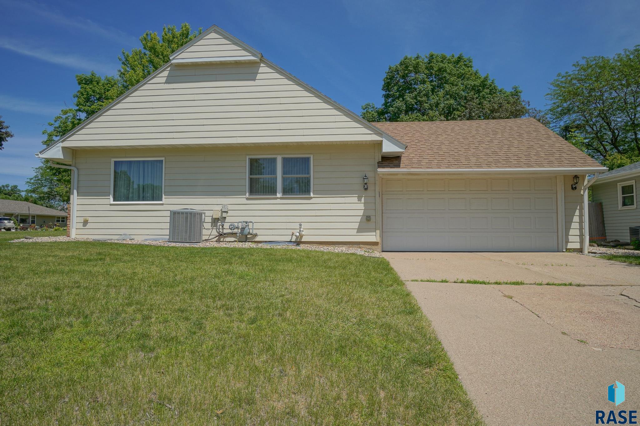 2713 W 26th St Street, Sioux Falls, South Dakota image 39