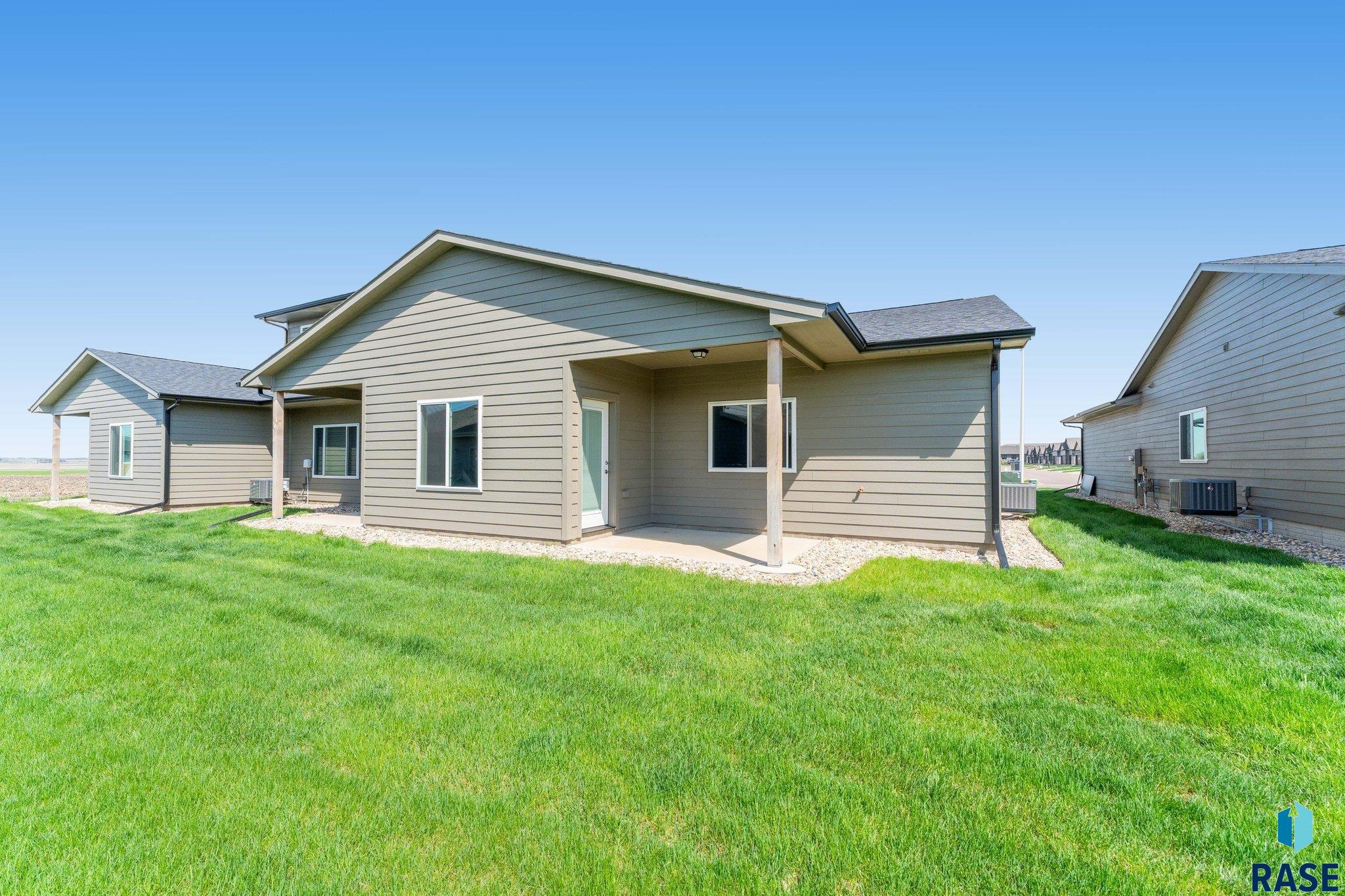 9231 W Laverne Wipf St Street, Sioux Falls, South Dakota image 23