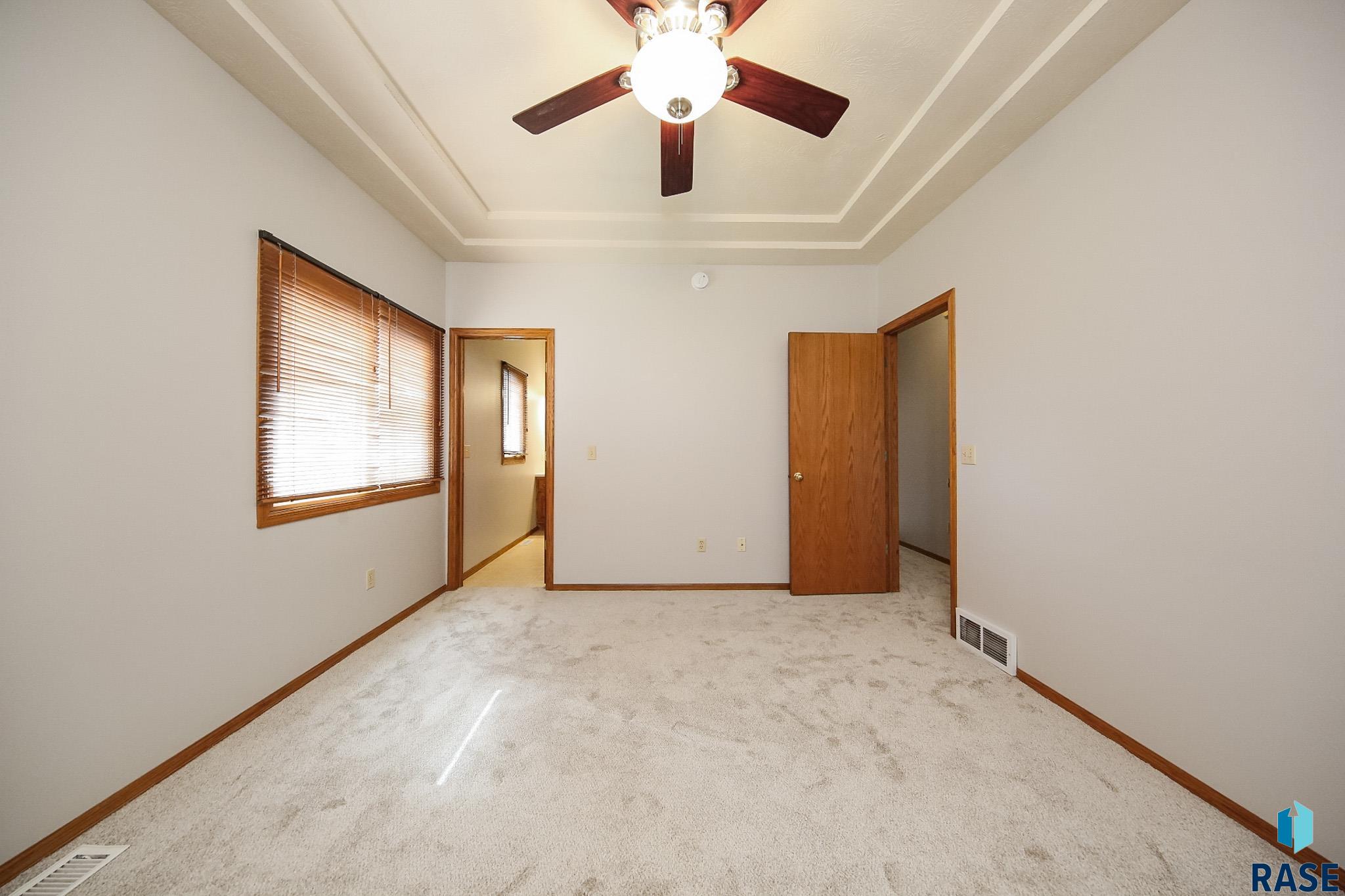 2008 S Hillview Rd Road, Sioux Falls, New Jersey image 16