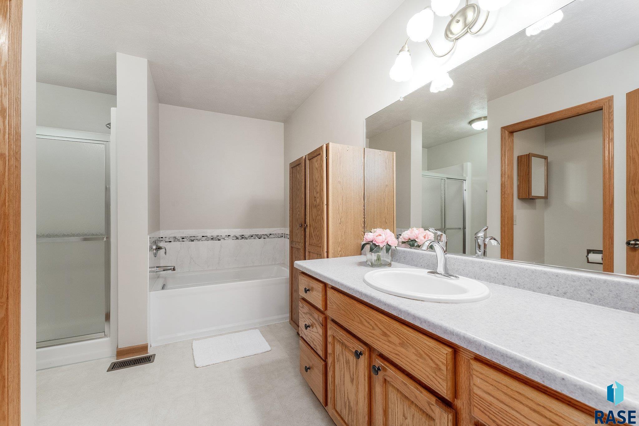 5311 W Sunnydale Pl Place, Sioux Falls, South Dakota image 13