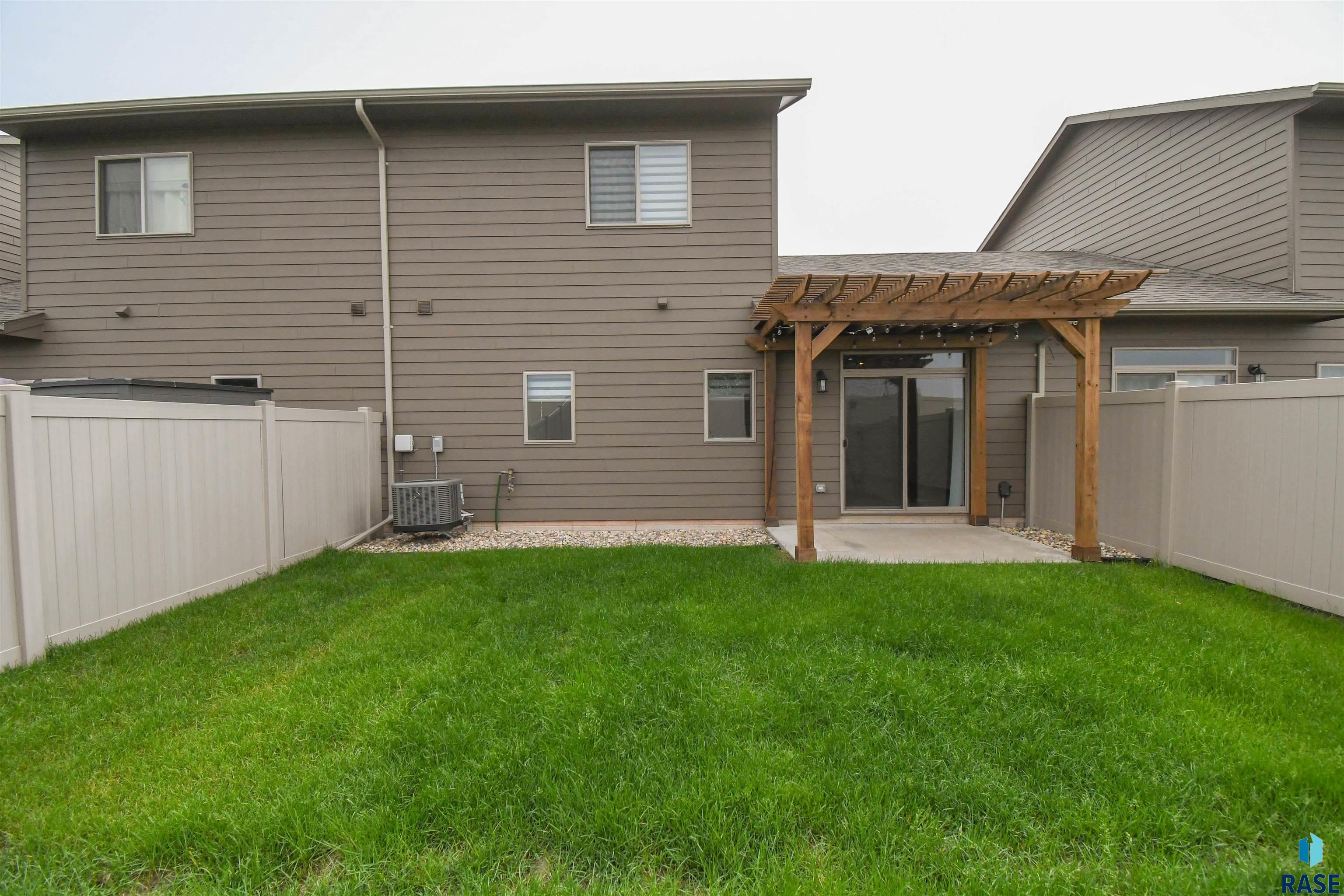 2568 E Meadowside Pl Place, Sioux Falls, New Jersey image 39