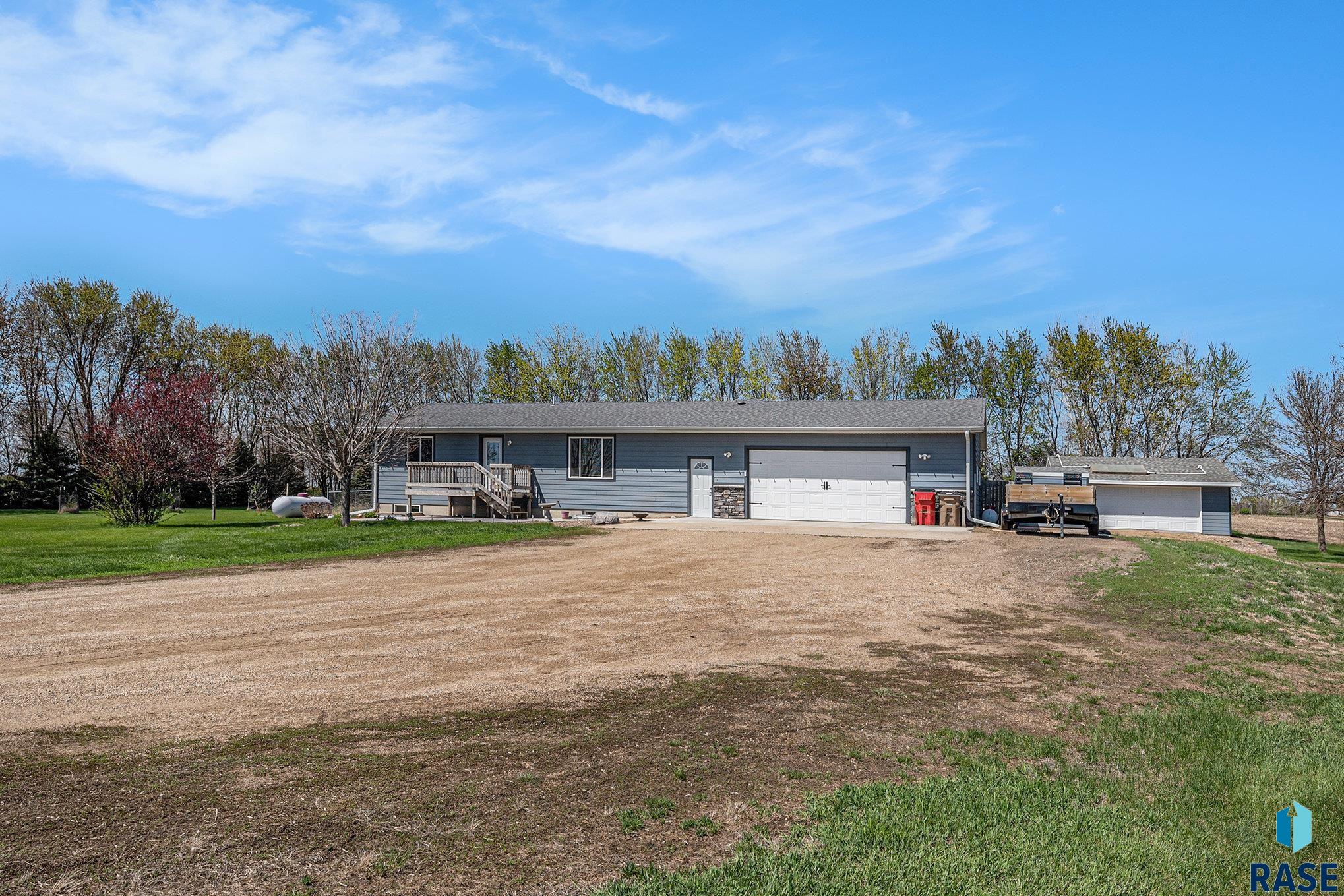 46788 278th St Street, Lennox, South Dakota image 1