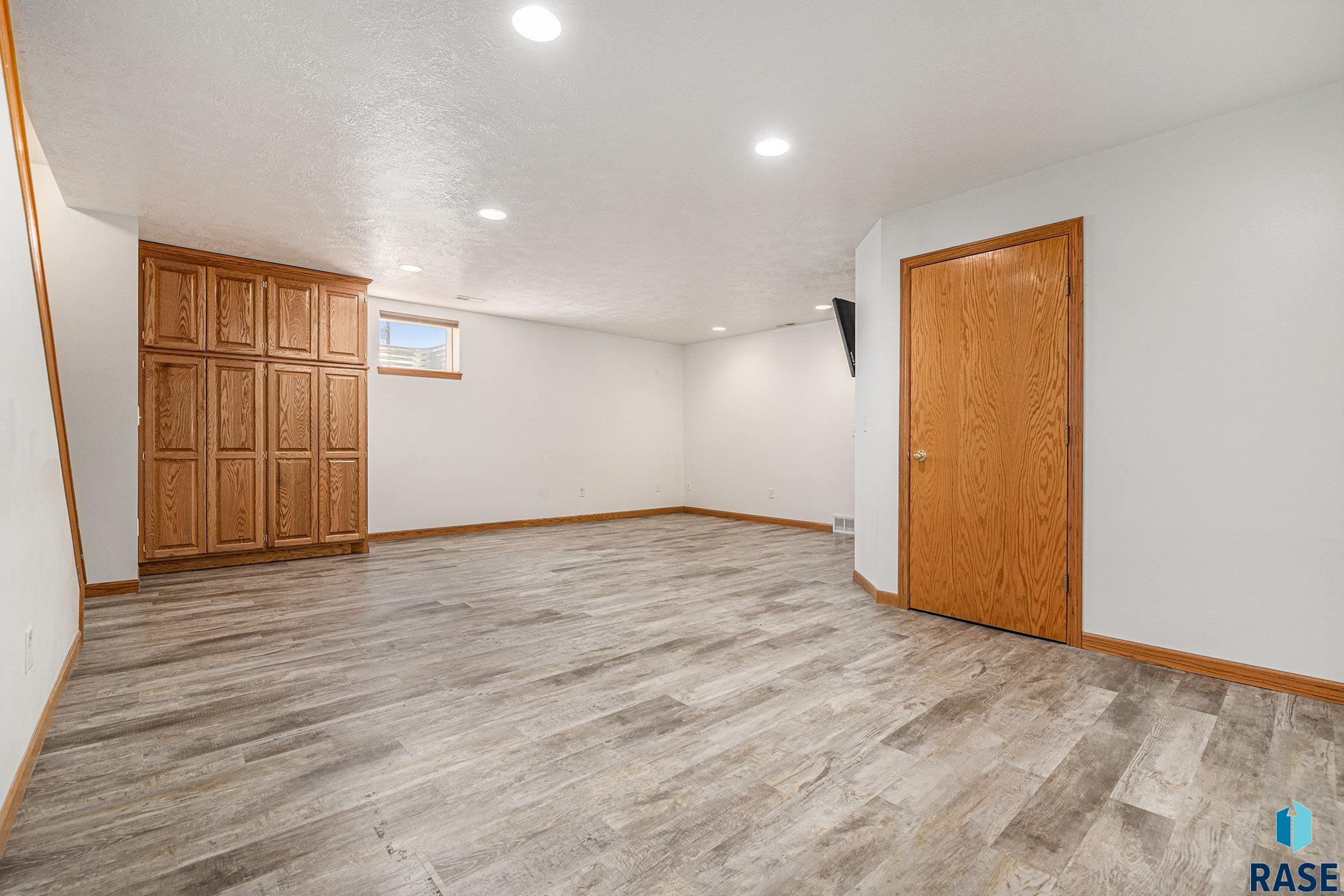46788 278th St Street, Lennox, South Dakota image 22
