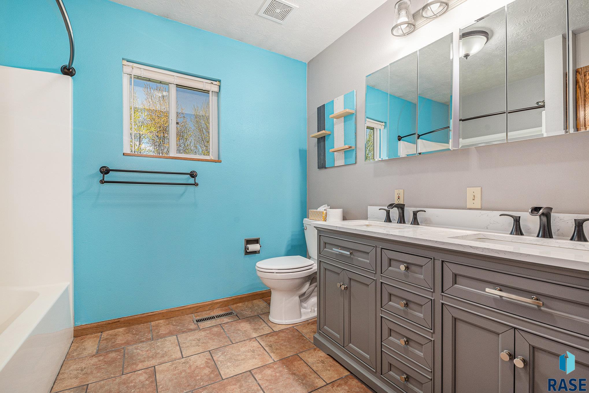 46788 278th St Street, Lennox, South Dakota image 12