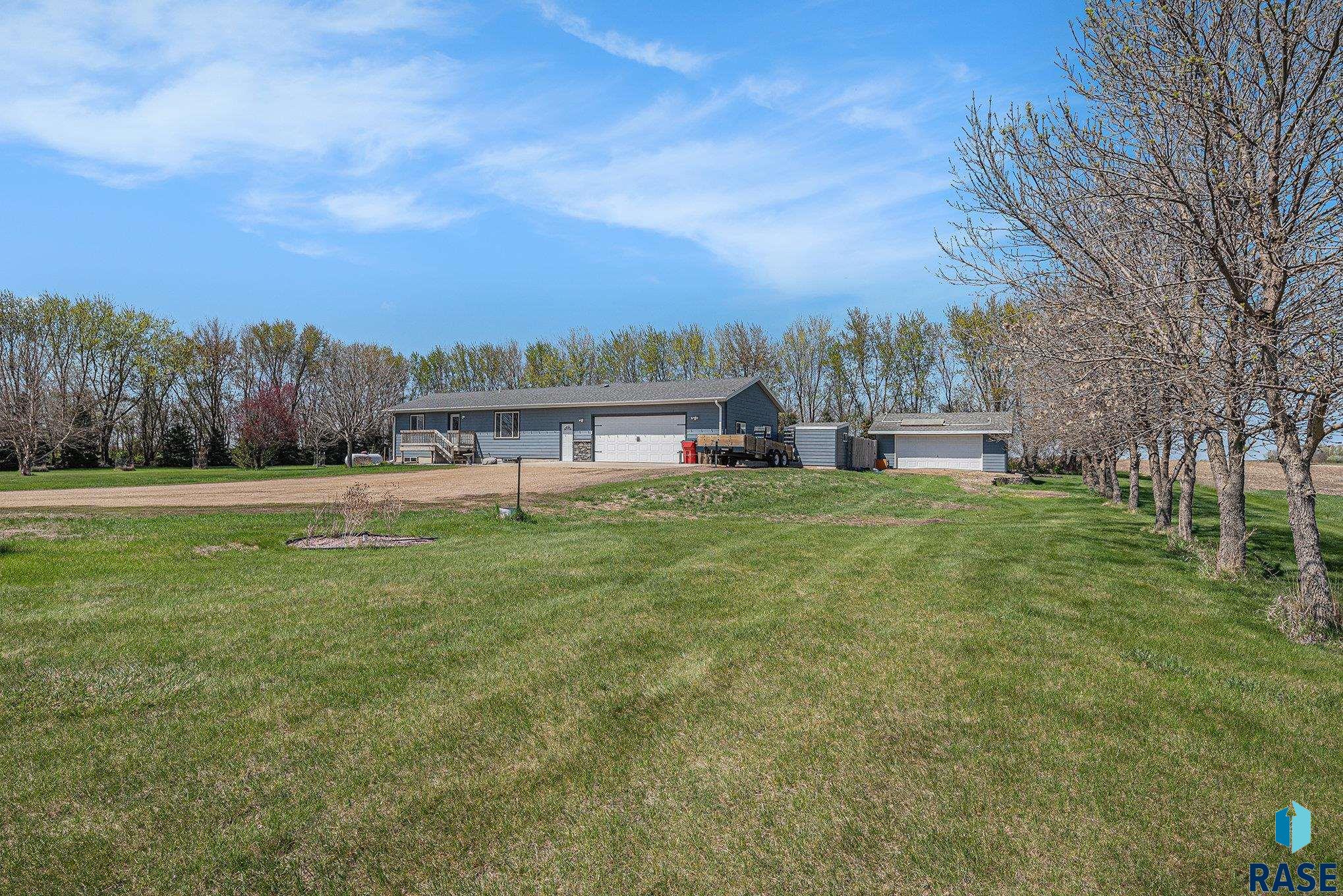 46788 278th St Street, Lennox, South Dakota image 2