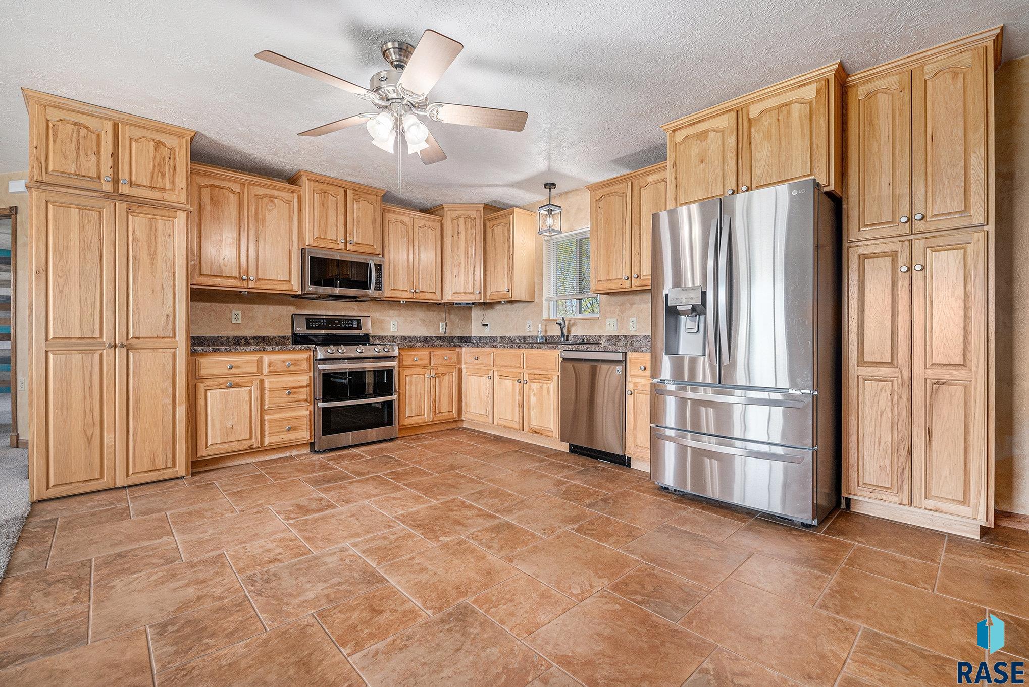 46788 278th St Street, Lennox, South Dakota image 8