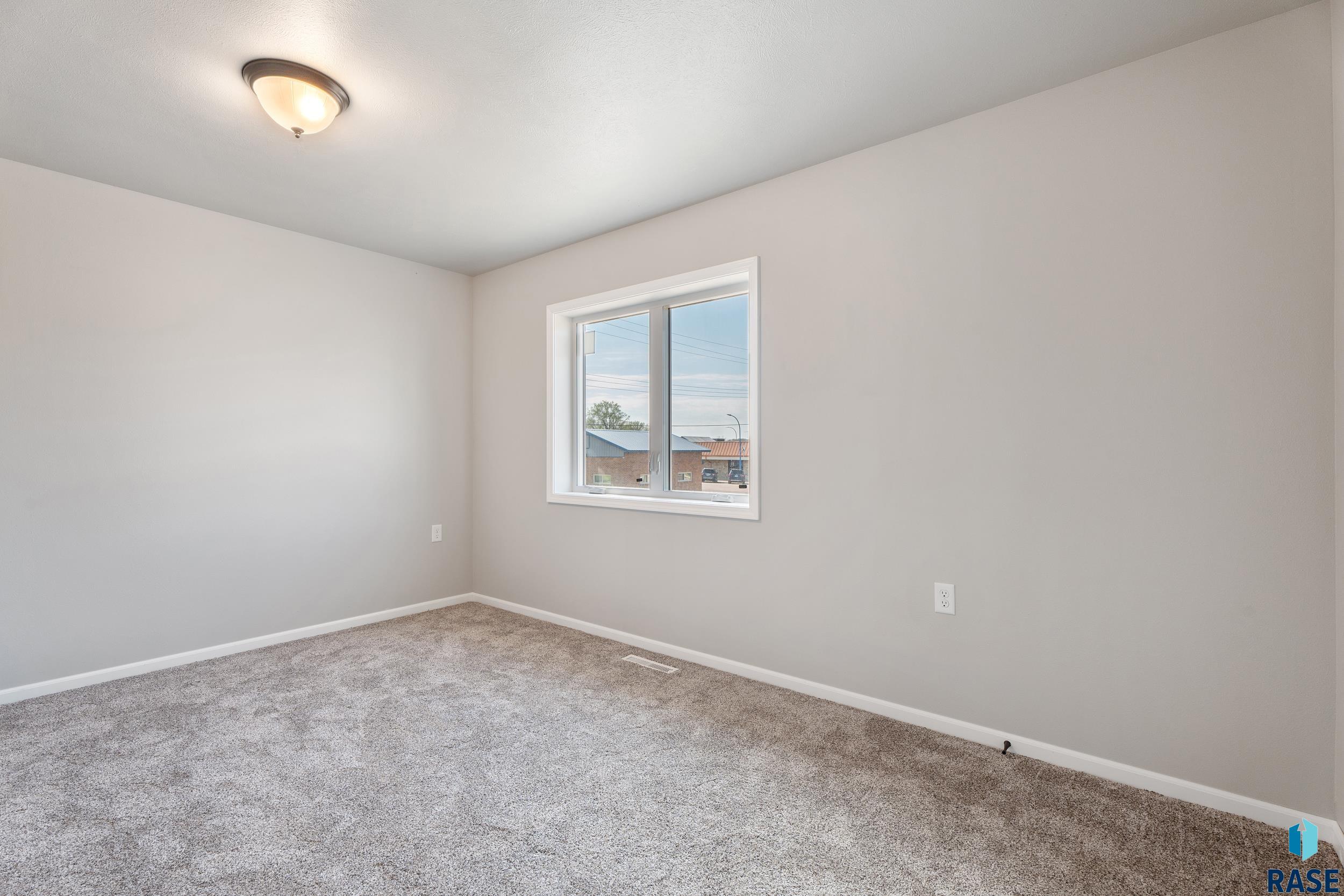 205 Broad St Street, Alcester, New Jersey image 7