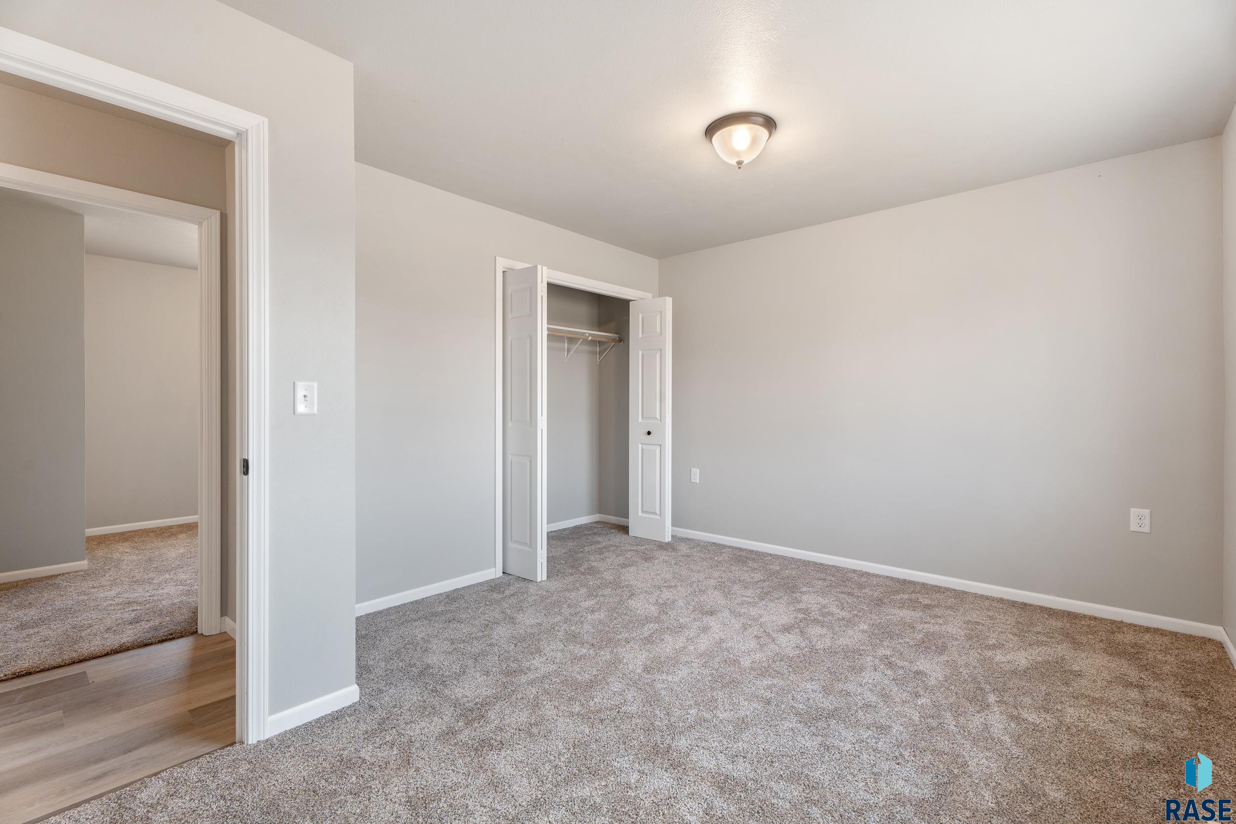 205 Broad St Street, Alcester, New Jersey image 8