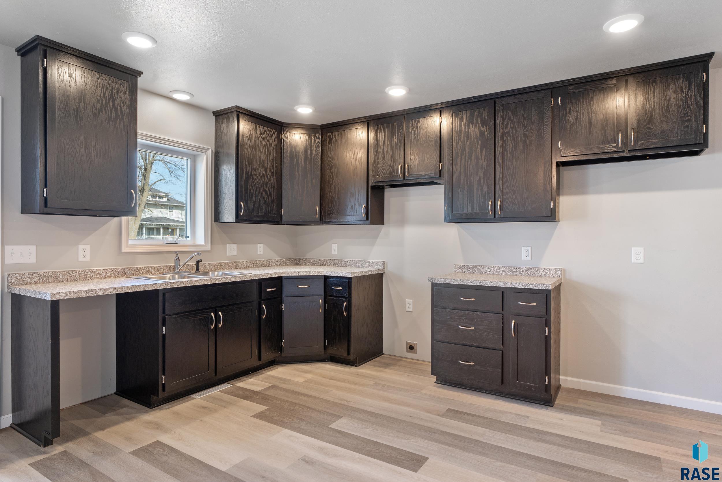 205 Broad St Street, Alcester, New Jersey image 5