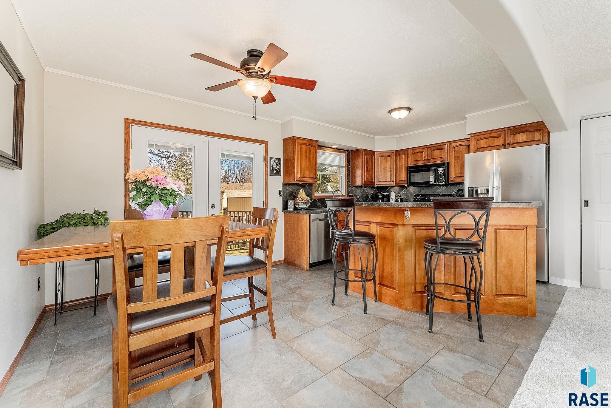 5209 S Holbrook Ave Avenue, Sioux Falls, South Dakota image 2