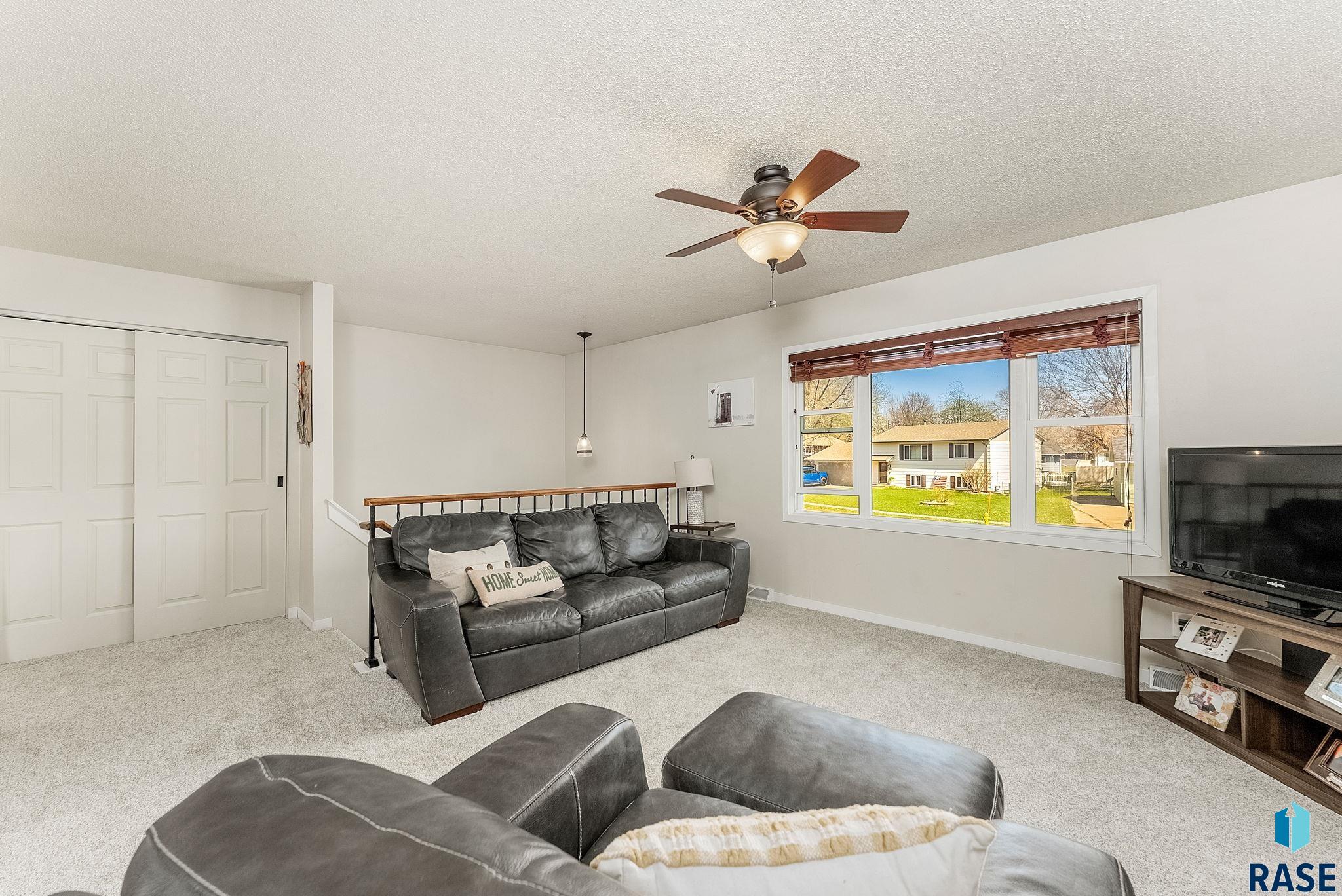 5209 S Holbrook Ave Avenue, Sioux Falls, South Dakota image 8