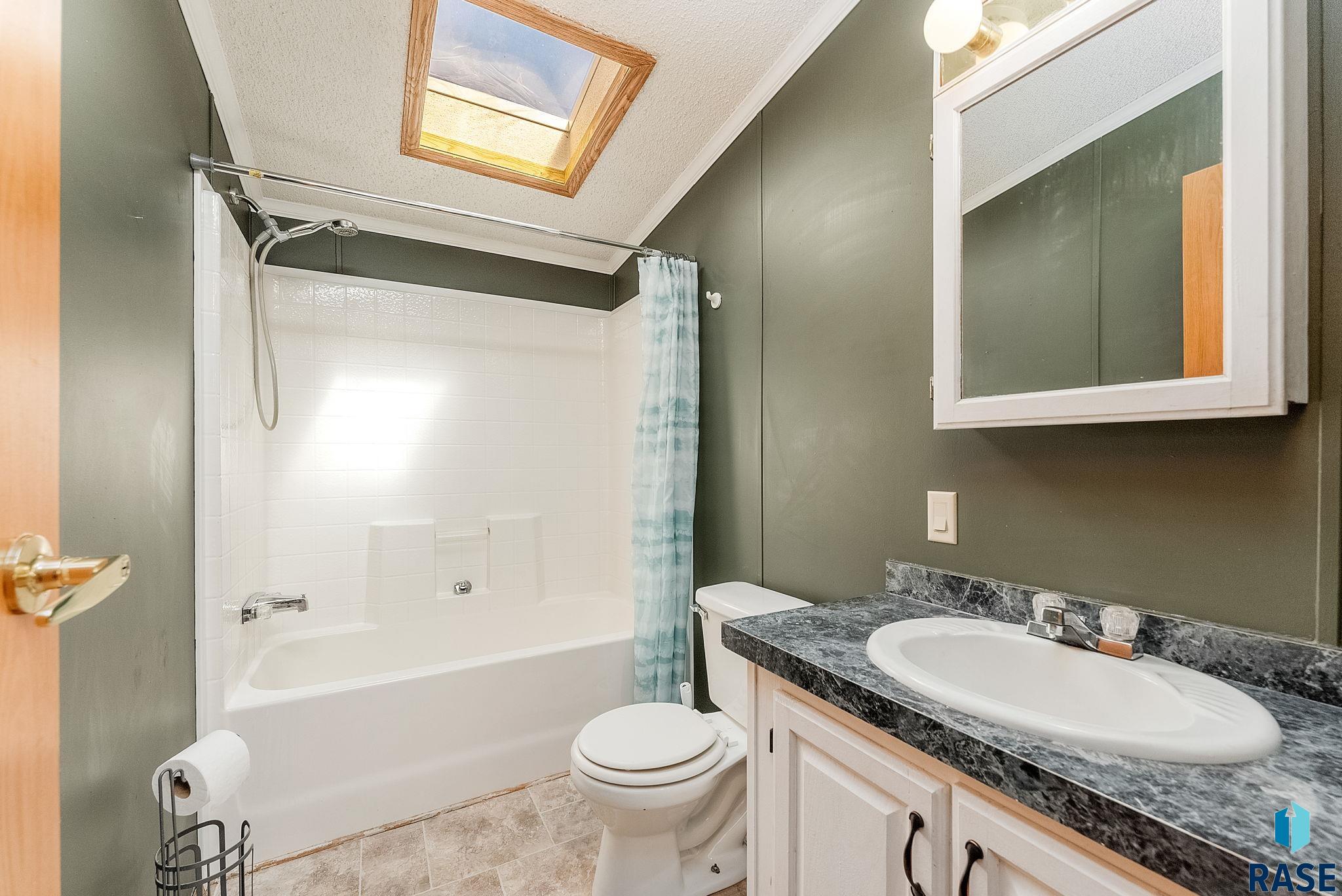 3105 N Fiero Pl Place, Sioux Falls, New Jersey image 12