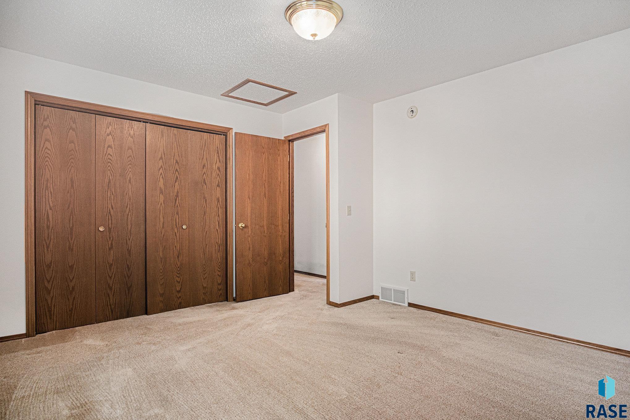 4604 E Belmont St Street, Sioux Falls, New Jersey image 14