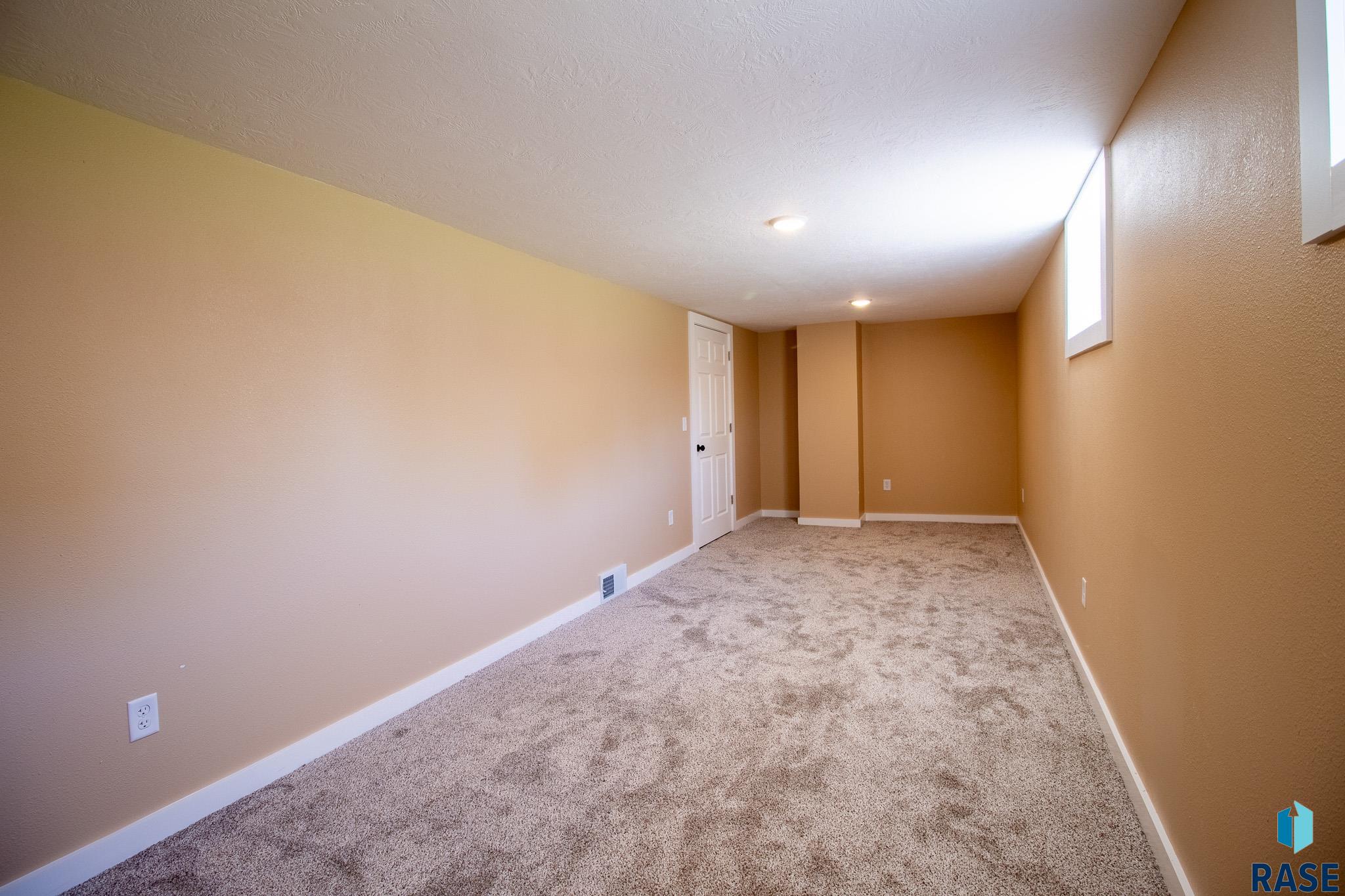 207 S Park St Street, Inwood, New Jersey image 7