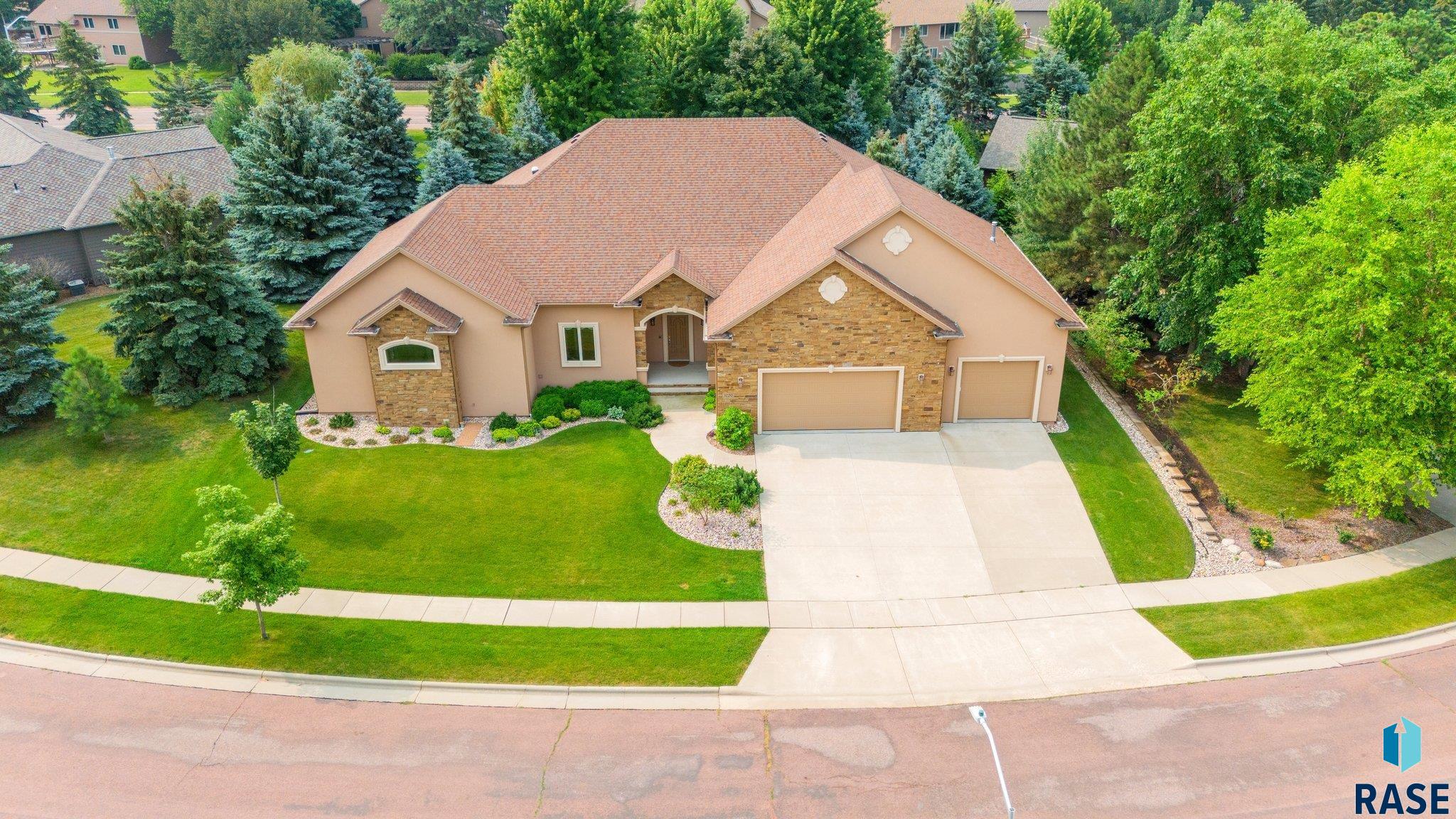 3220 S Nic Ann Ct Court, Sioux Falls, South Dakota image 3