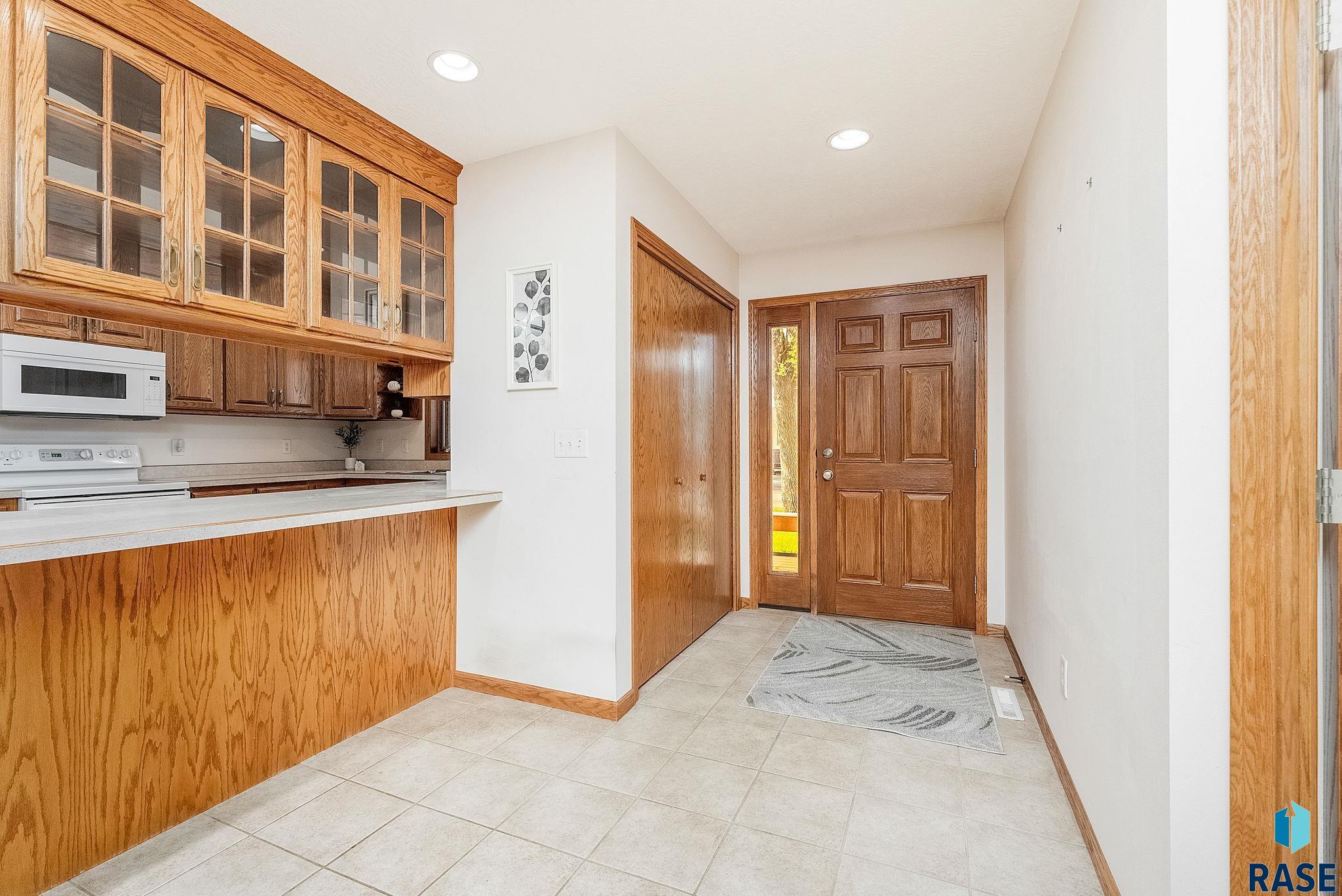 110 W Apple St Street, Tea, New Jersey image 17