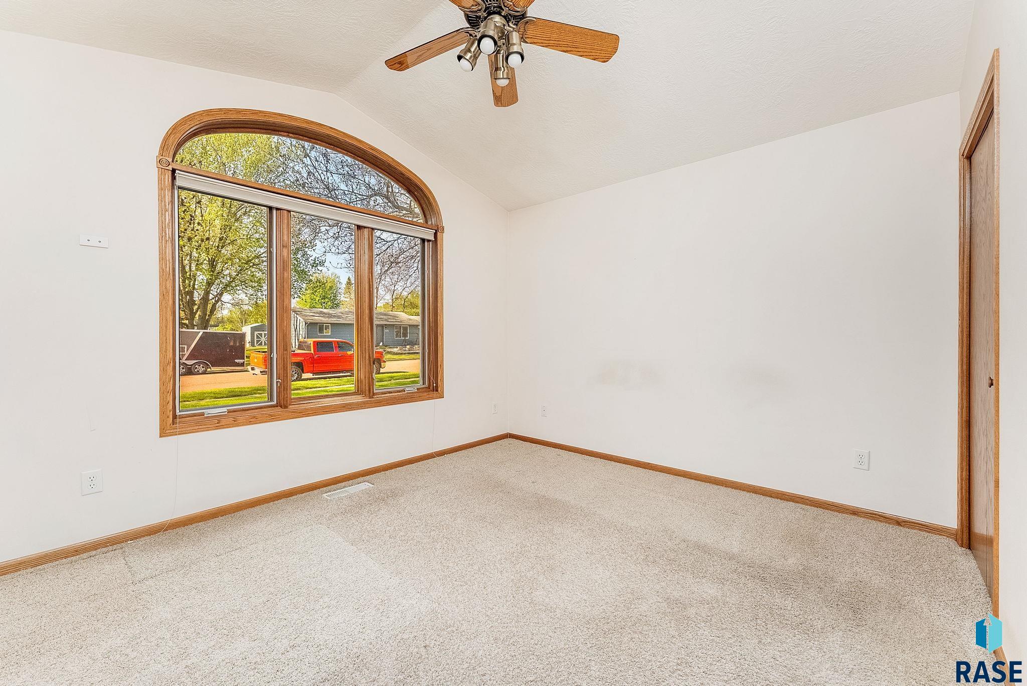 110 W Apple St Street, Tea, New Jersey image 18
