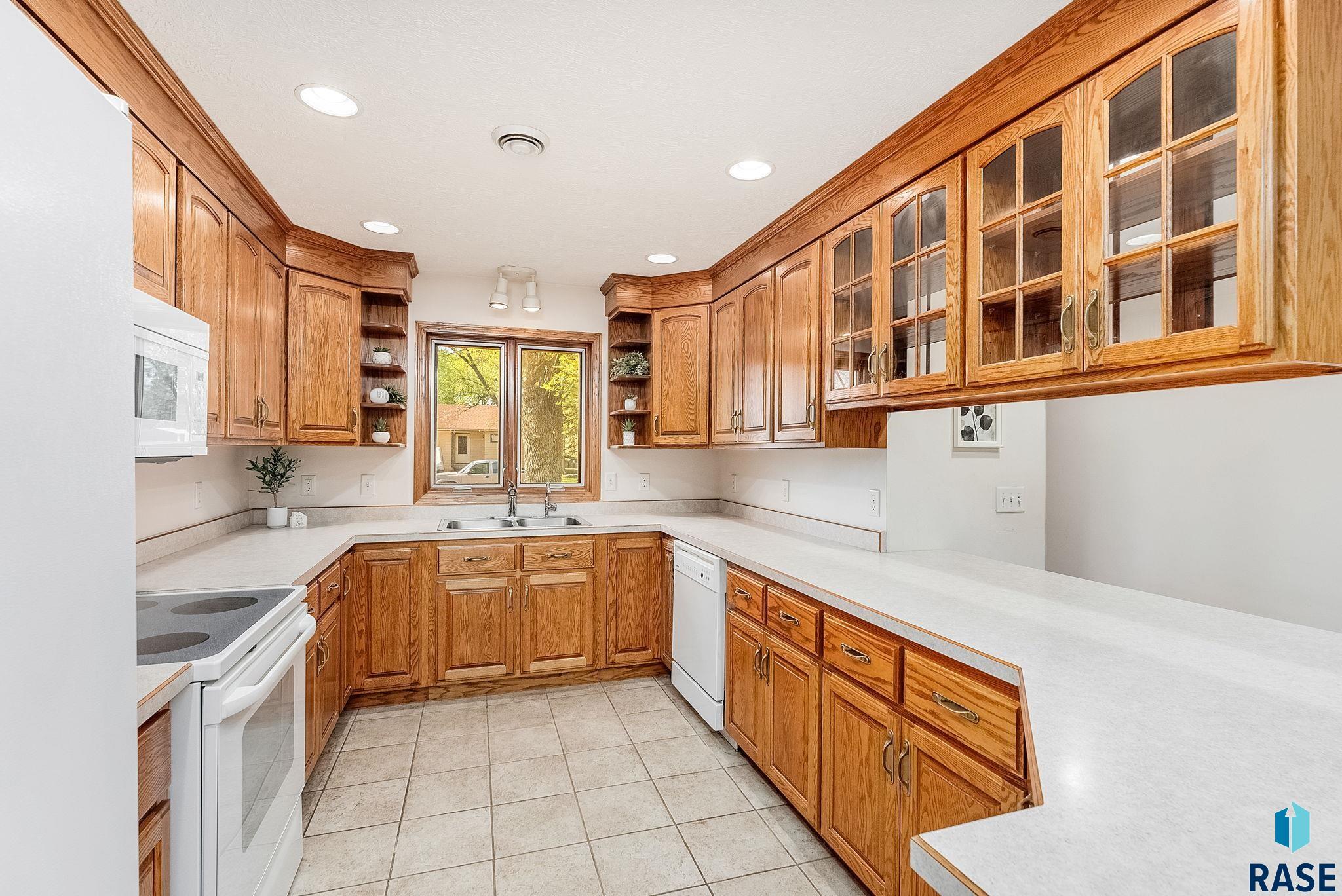 110 W Apple St Street, Tea, New Jersey image 9