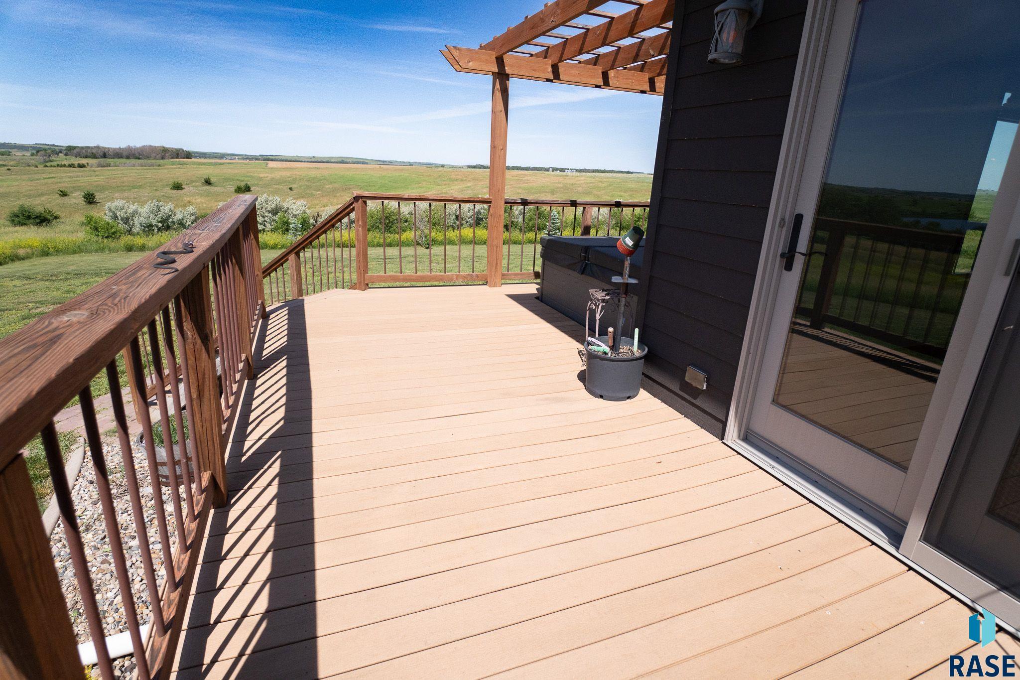 Geddes, South Dakota 57342, United States, 4 Bedrooms Bedrooms, ,3 BathroomsBathrooms,Residential,Pending,55175