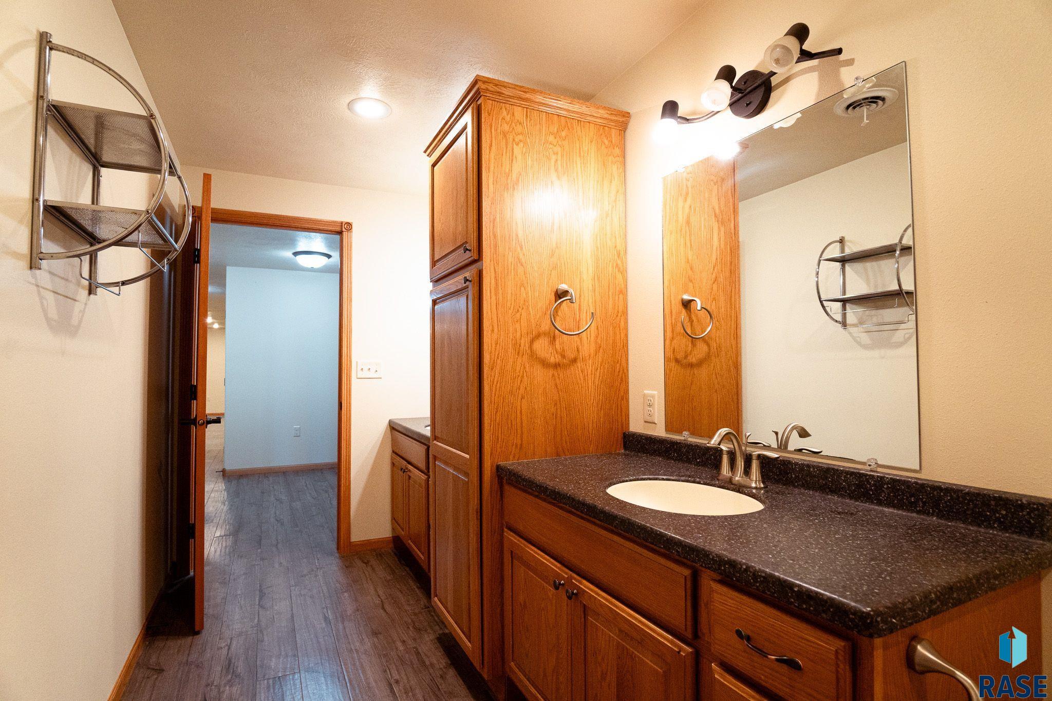 Geddes, South Dakota 57342, United States, 4 Bedrooms Bedrooms, ,3 BathroomsBathrooms,Residential,Pending,55175