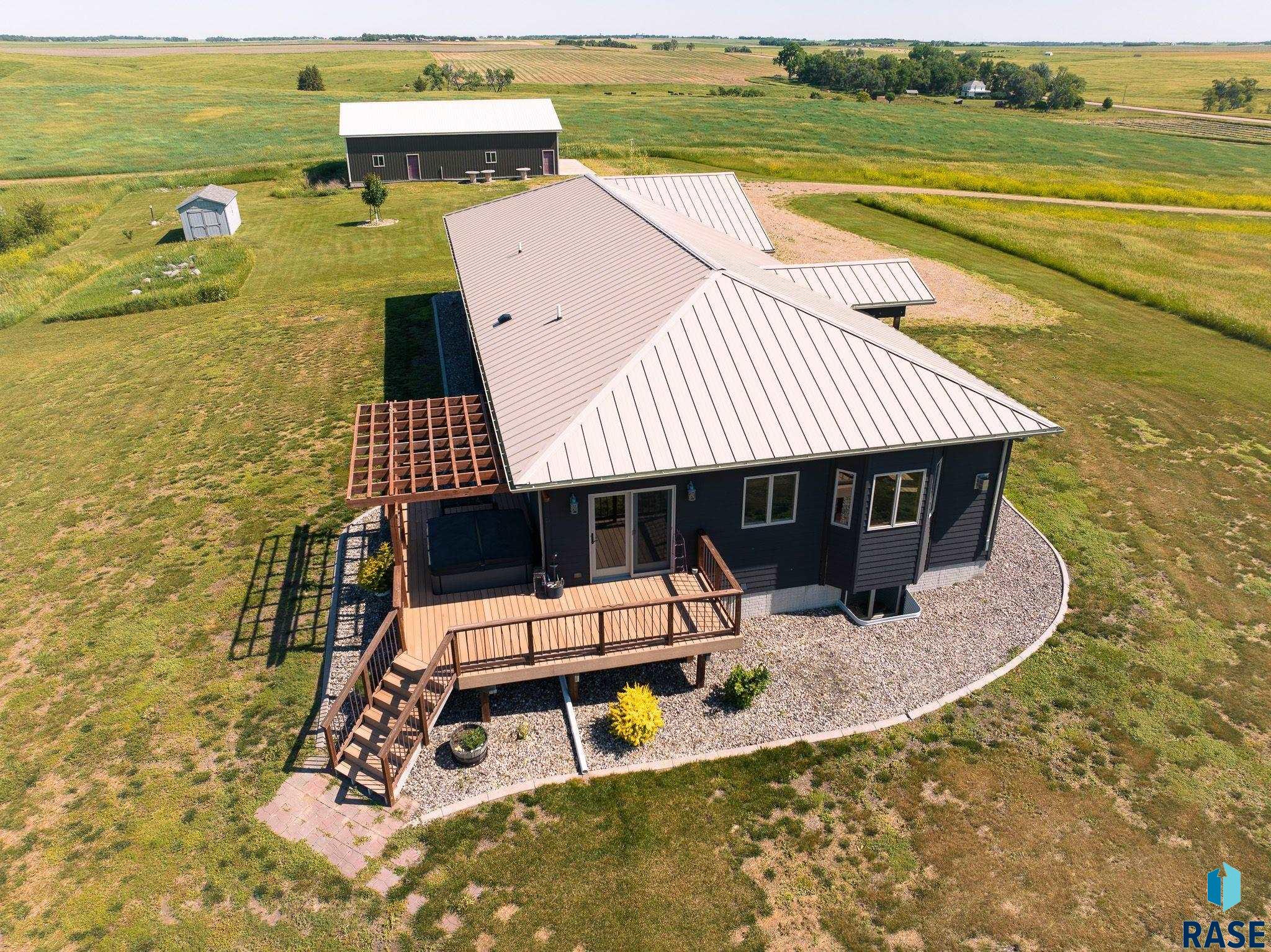 Geddes, South Dakota 57342, United States, 4 Bedrooms Bedrooms, ,3 BathroomsBathrooms,Residential,Pending,55175