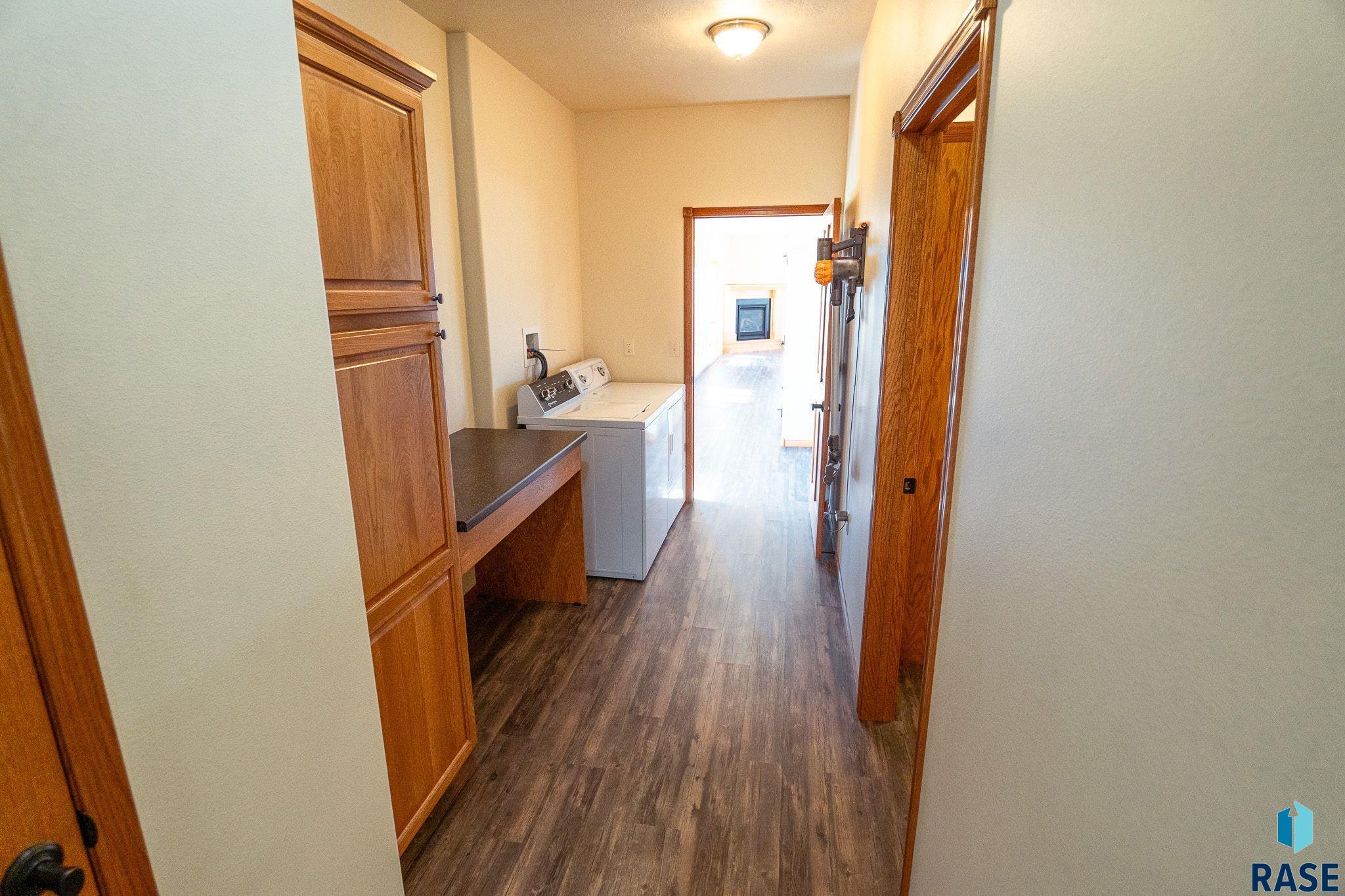 Geddes, South Dakota 57342, United States, 4 Bedrooms Bedrooms, ,3 BathroomsBathrooms,Residential,Pending,55175