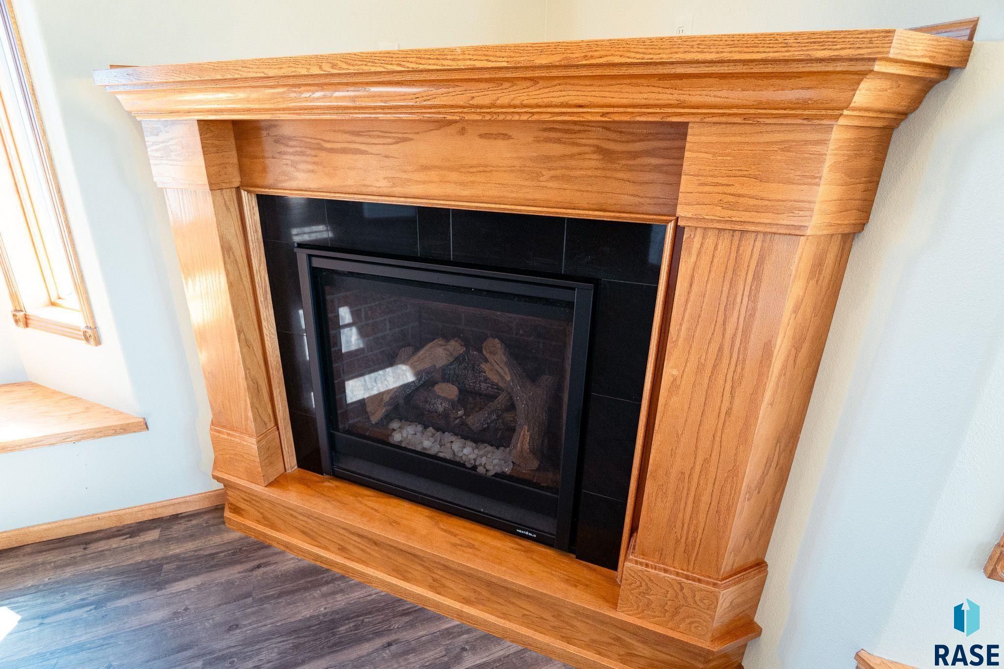 Geddes, South Dakota 57342, United States, 4 Bedrooms Bedrooms, ,3 BathroomsBathrooms,Residential,Pending,55175