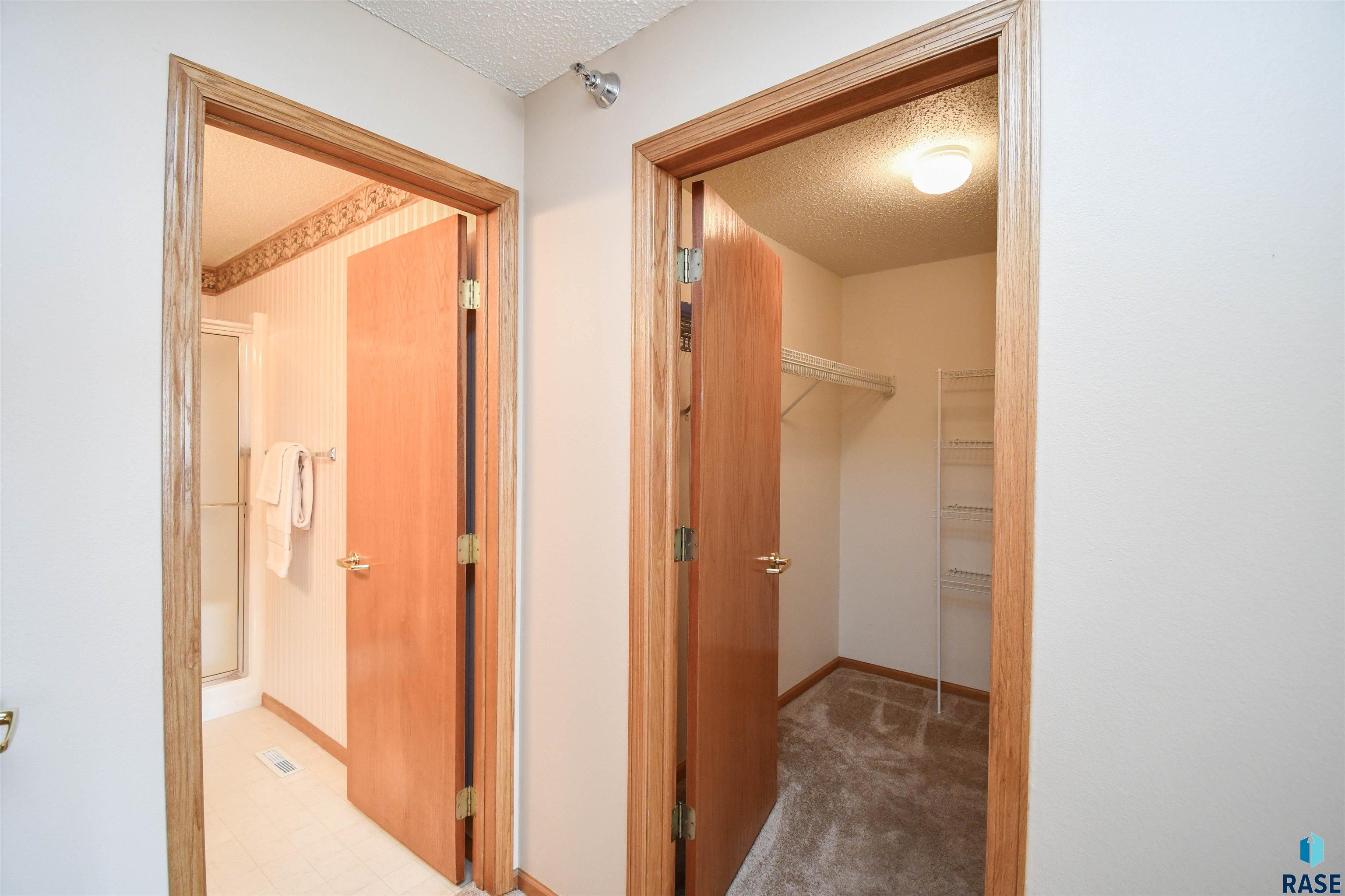 3710 E Peony Pl Place #303, Sioux Falls, South Dakota image 33