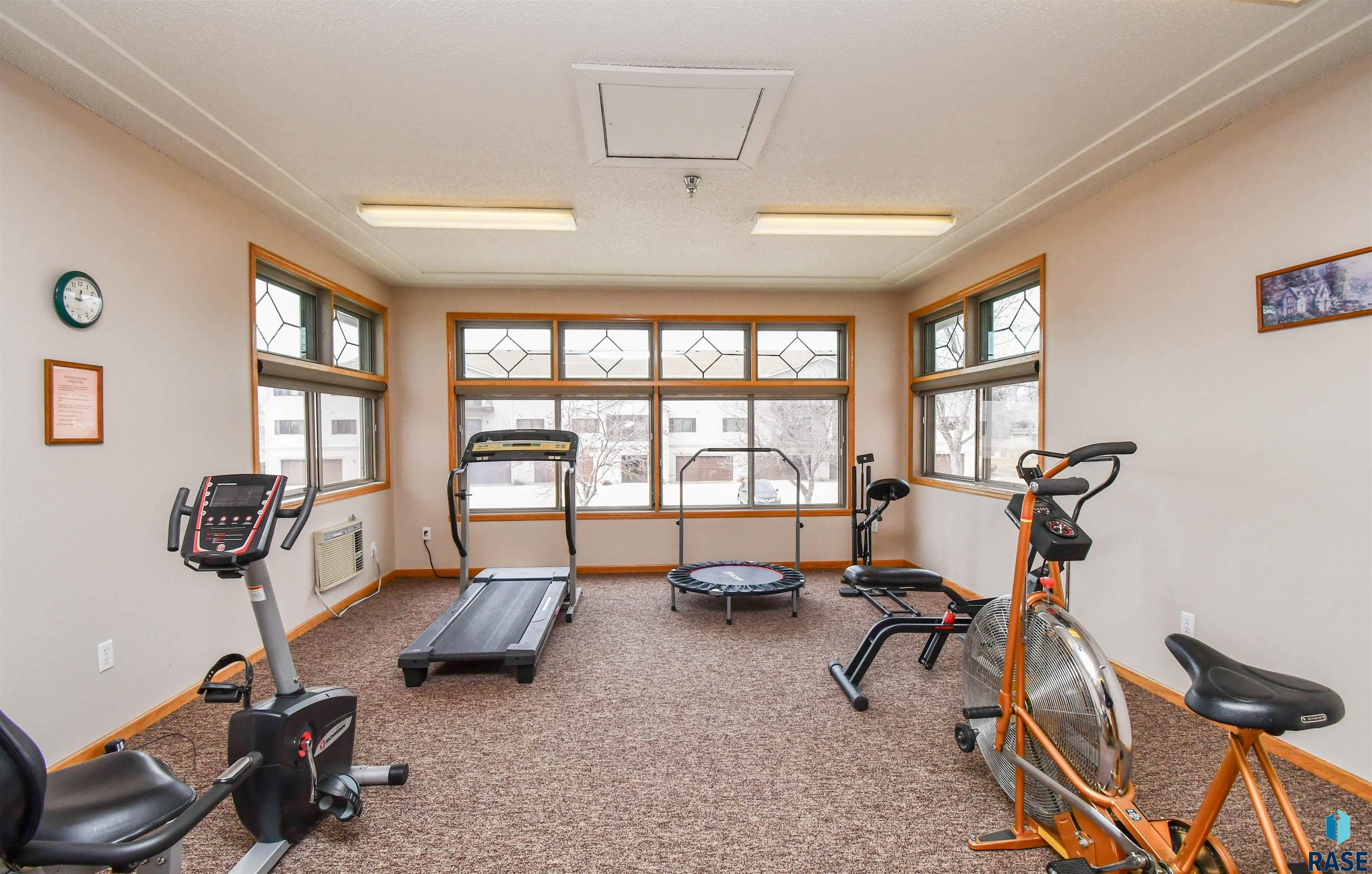 3710 E Peony Pl Place #303, Sioux Falls, South Dakota image 50