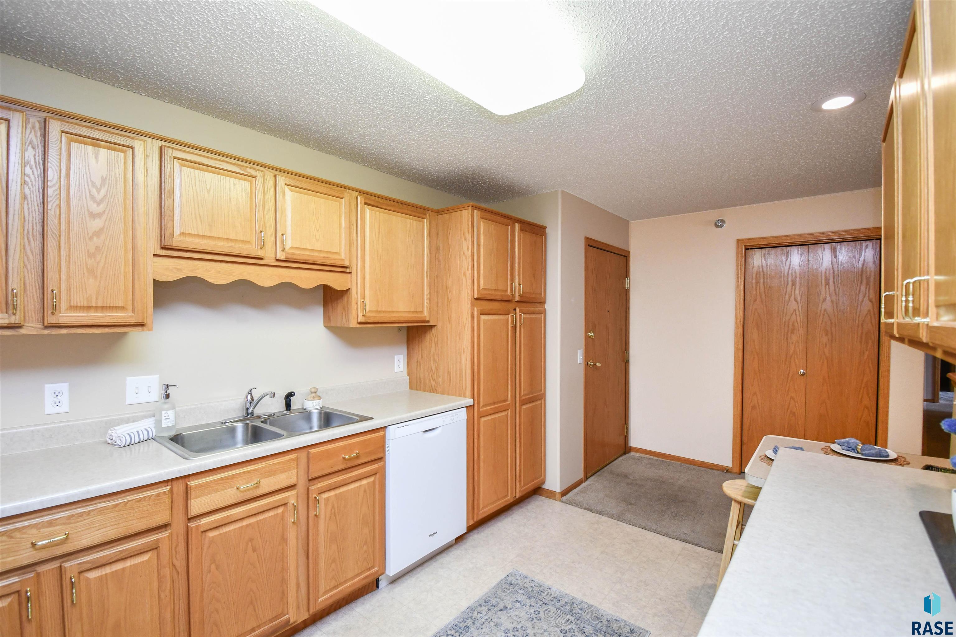 3710 E Peony Pl Place #303, Sioux Falls, South Dakota image 14