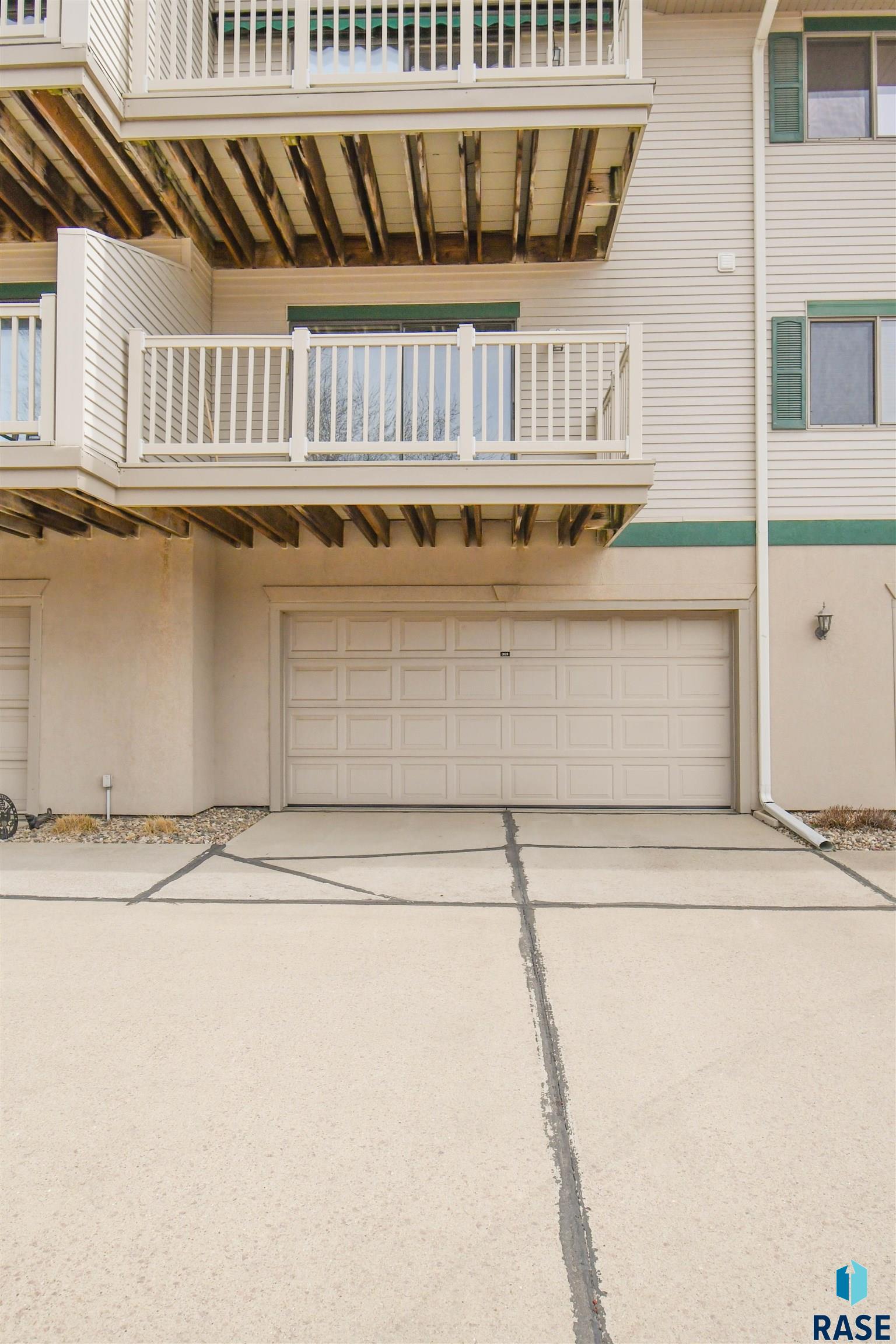 3710 E Peony Pl Place #303, Sioux Falls, South Dakota image 8