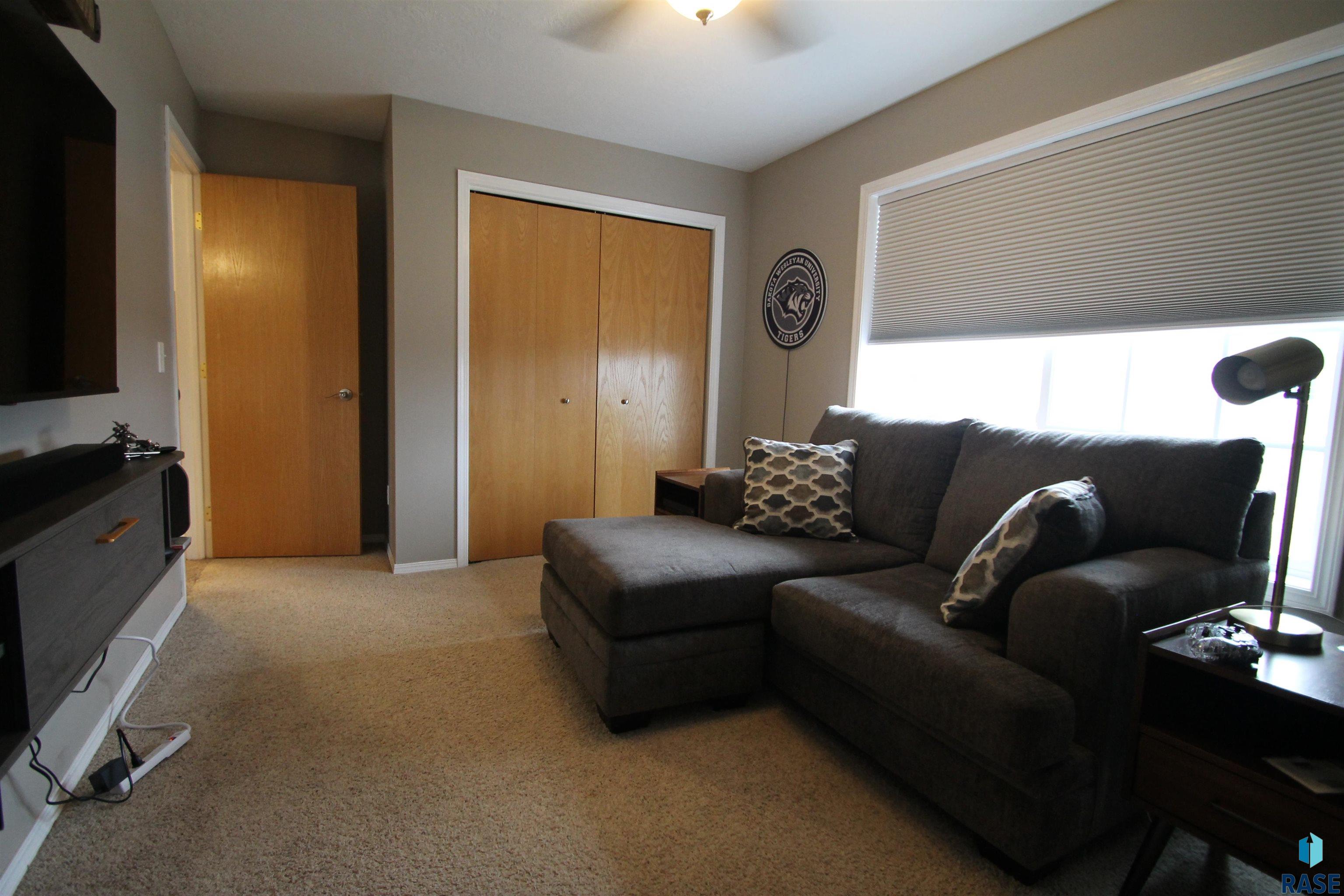 1511 N Conifer Pl Place #38, Sioux Falls, South Dakota image 17