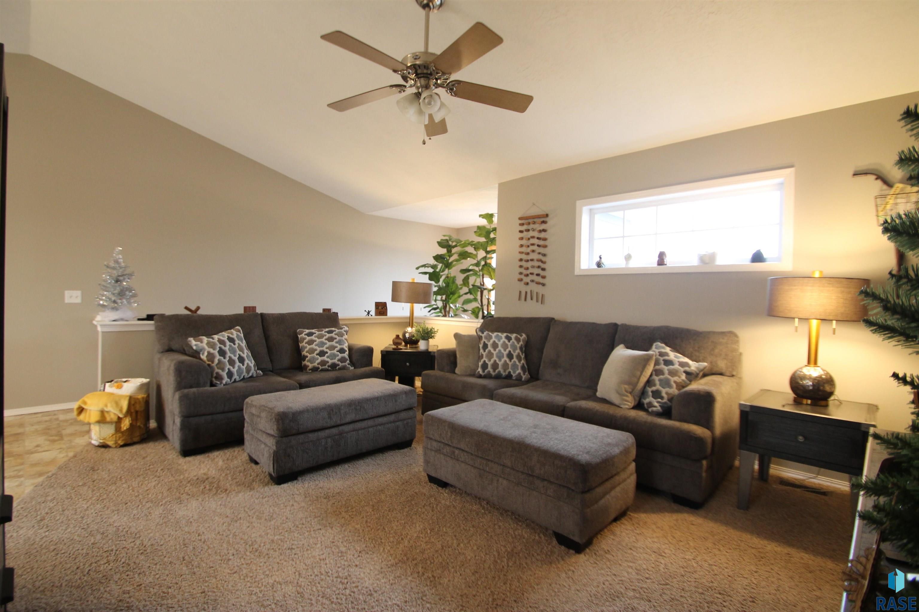 1511 N Conifer Pl Place #38, Sioux Falls, South Dakota image 13