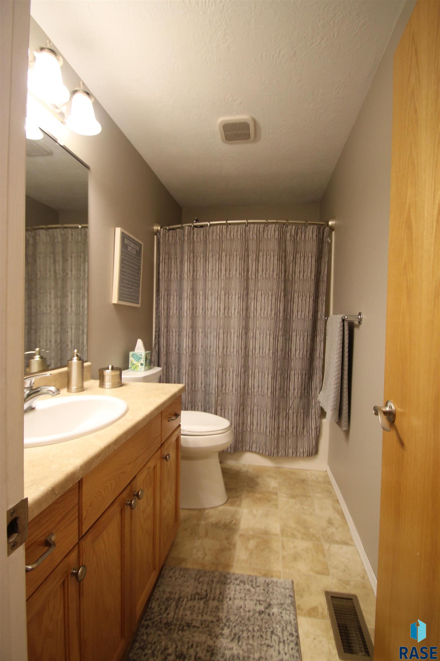 1511 N Conifer Pl Place #38, Sioux Falls, South Dakota image 15