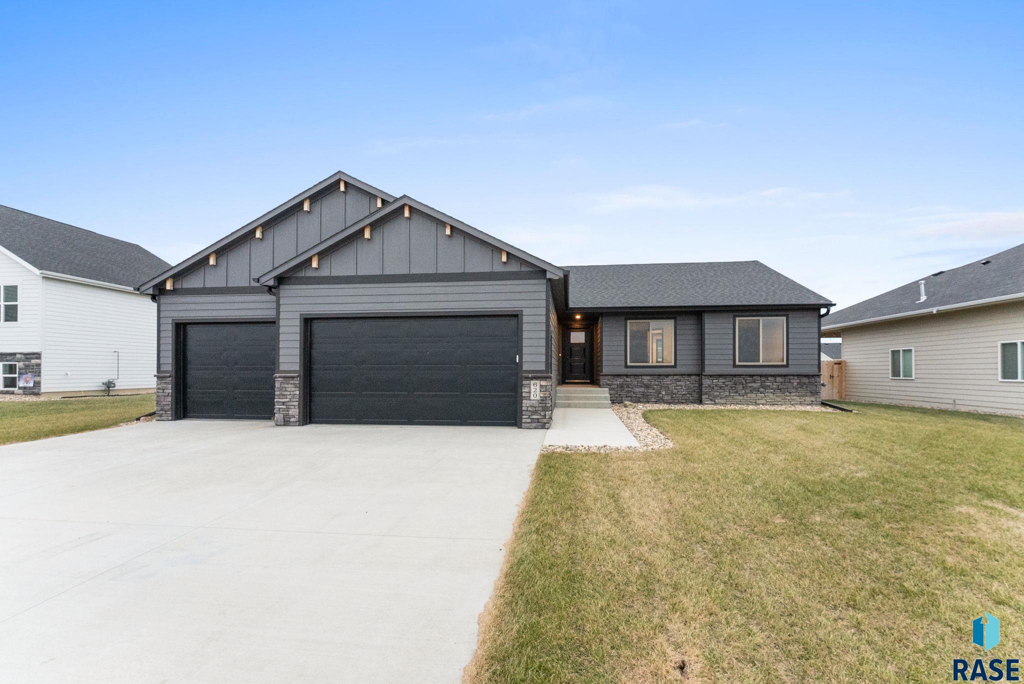 620 Highland St Street, Harrisburg, South Dakota image 45