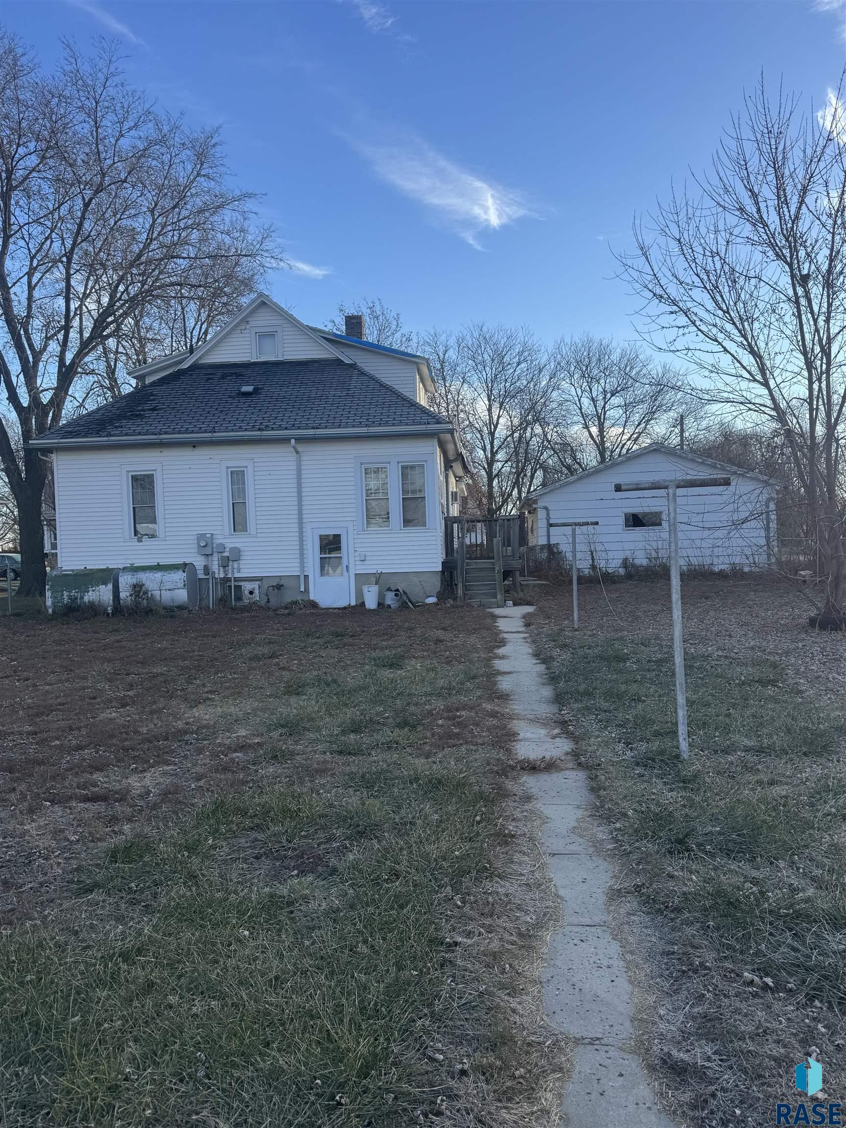 213 High St Street, Menno, South Dakota image 9