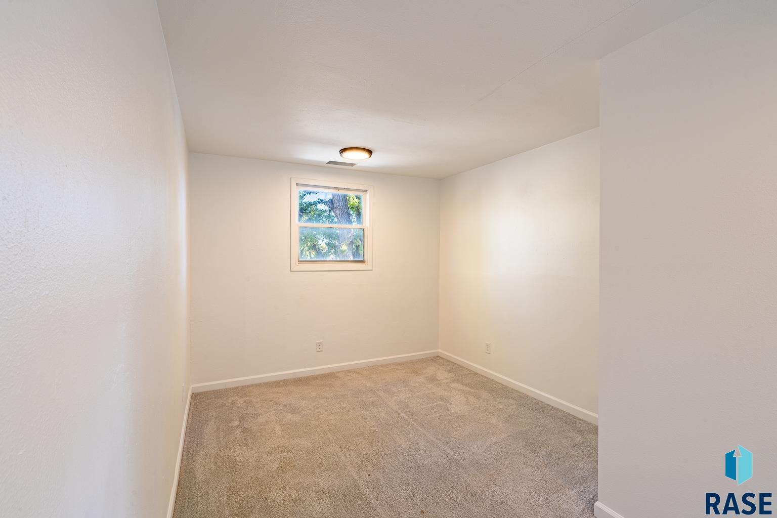 2609 W 26th St Street, Sioux Falls, South Dakota image 26