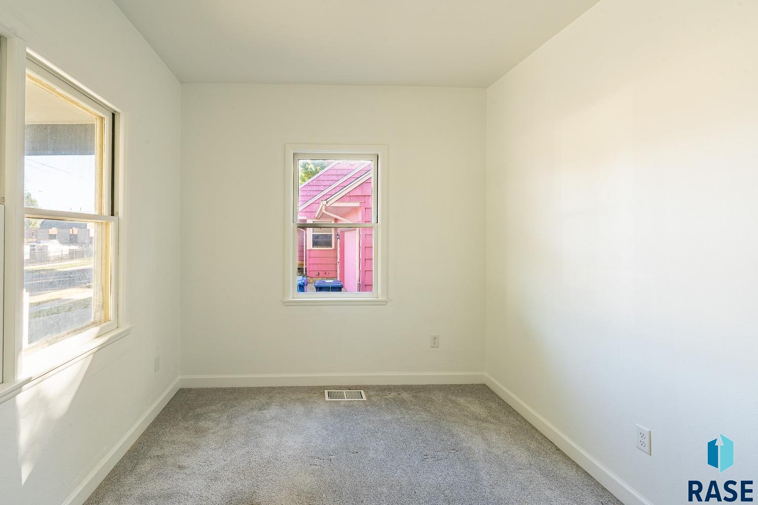 2609 W 26th St Street, Sioux Falls, South Dakota image 16
